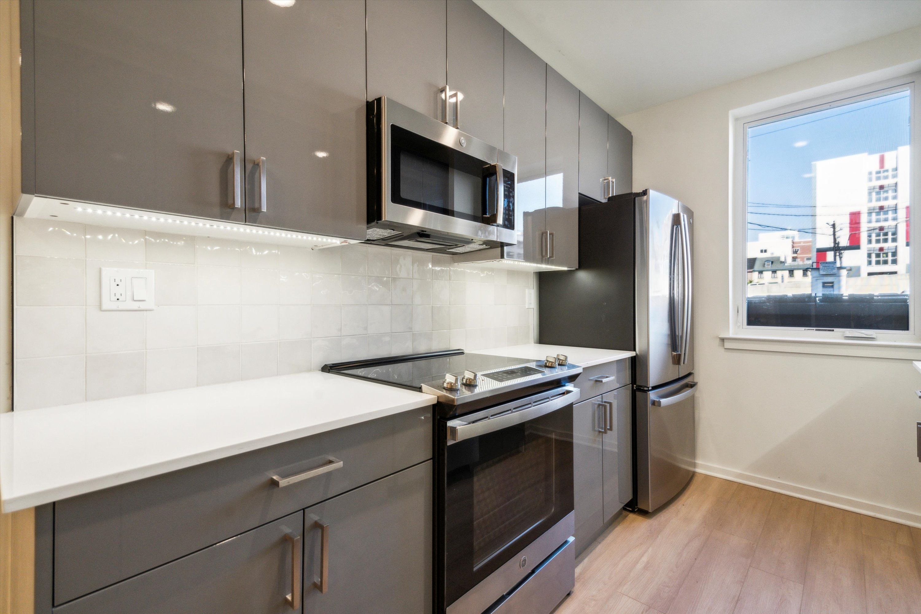225 N 12TH ST Unit 104