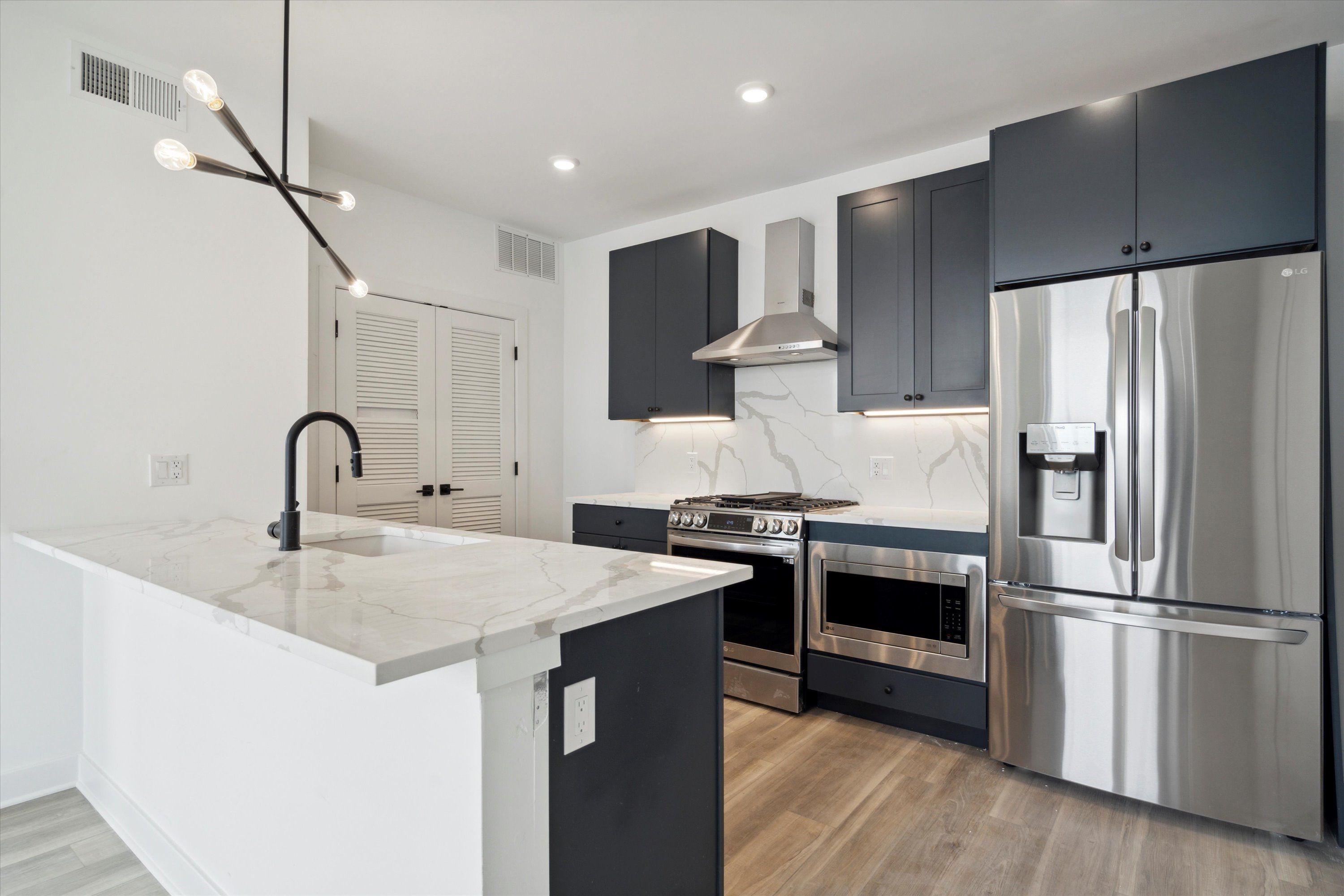 2636 E YORK ST Unit 204