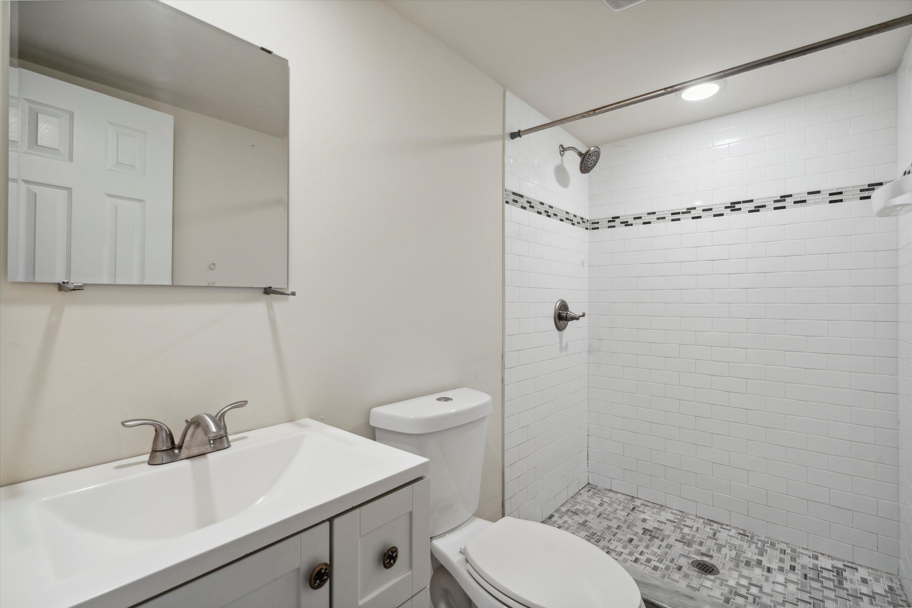 1714 FONTAIN ST Unit B