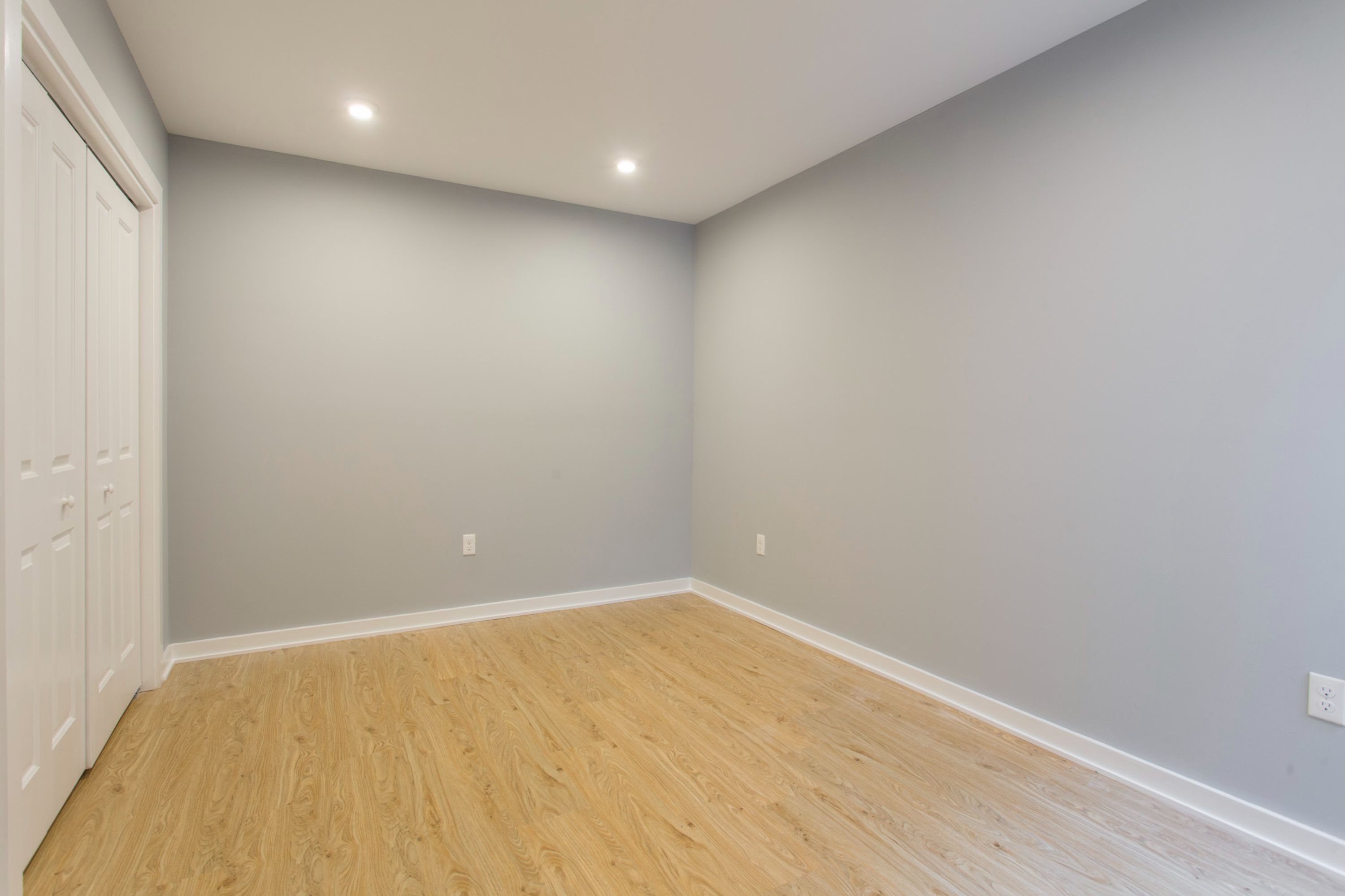 245-47 S 45TH ST Unit 3B