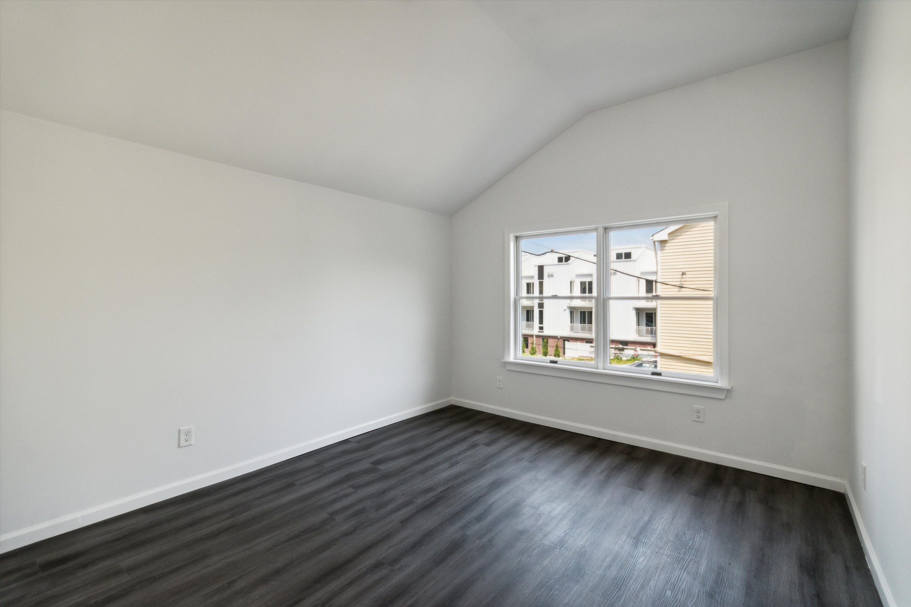 152 NASSAU ST Unit 2