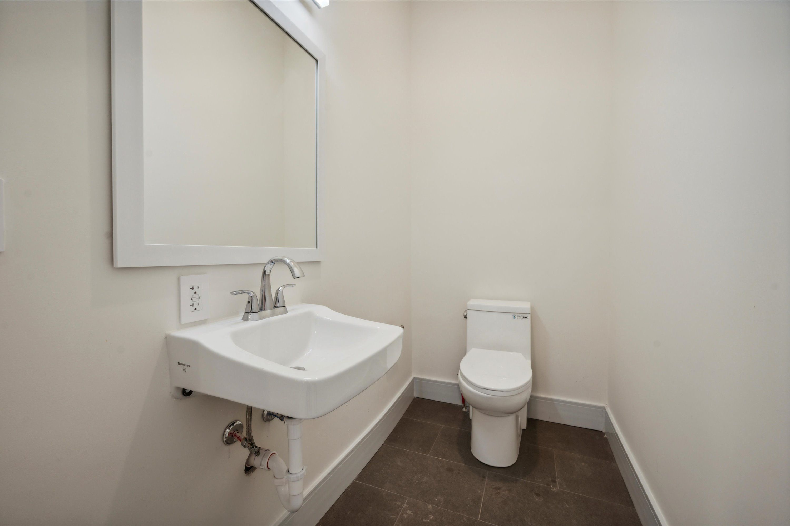 1221 E Fletcher St Unit 108