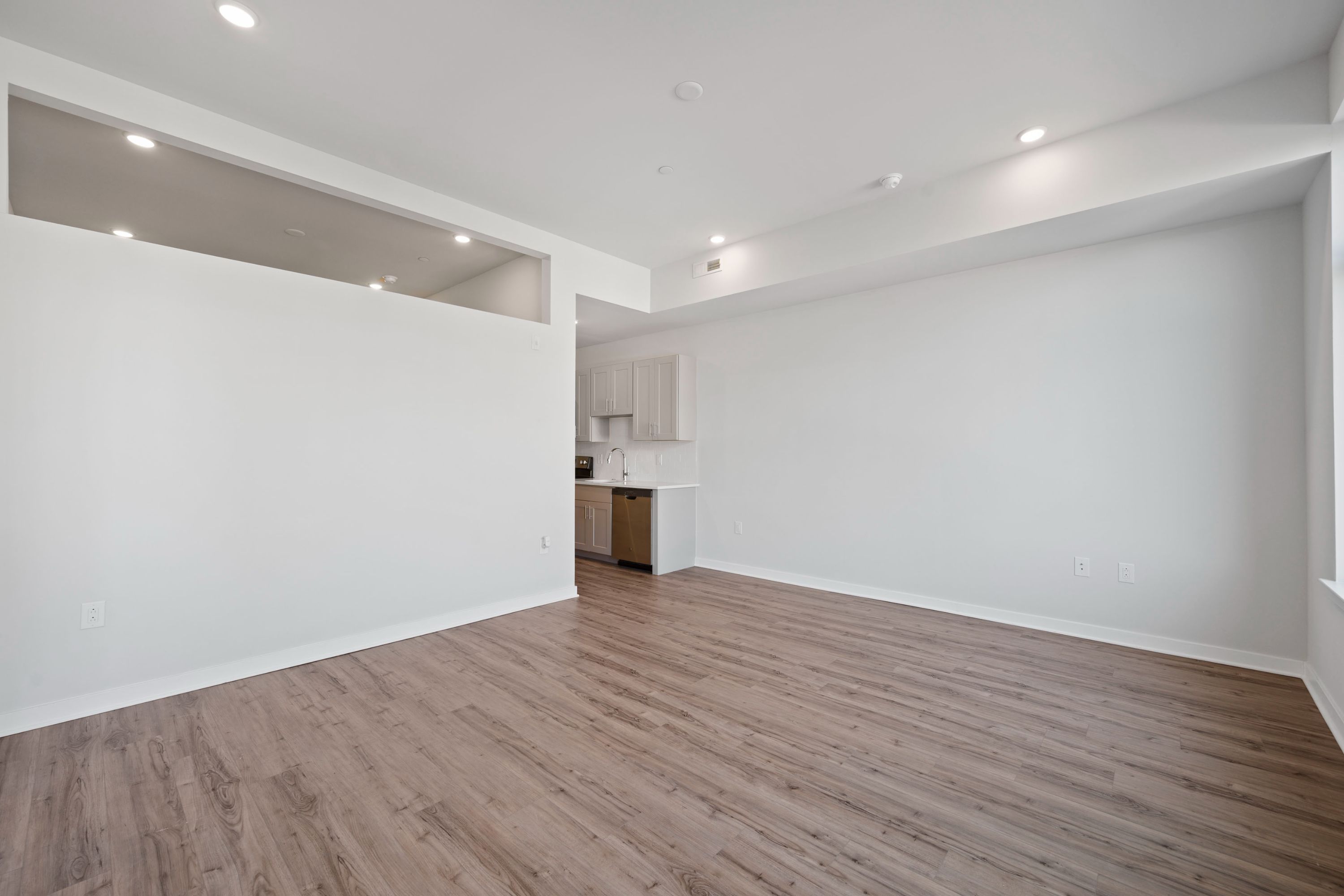 1143 N 3rd St Unit 201