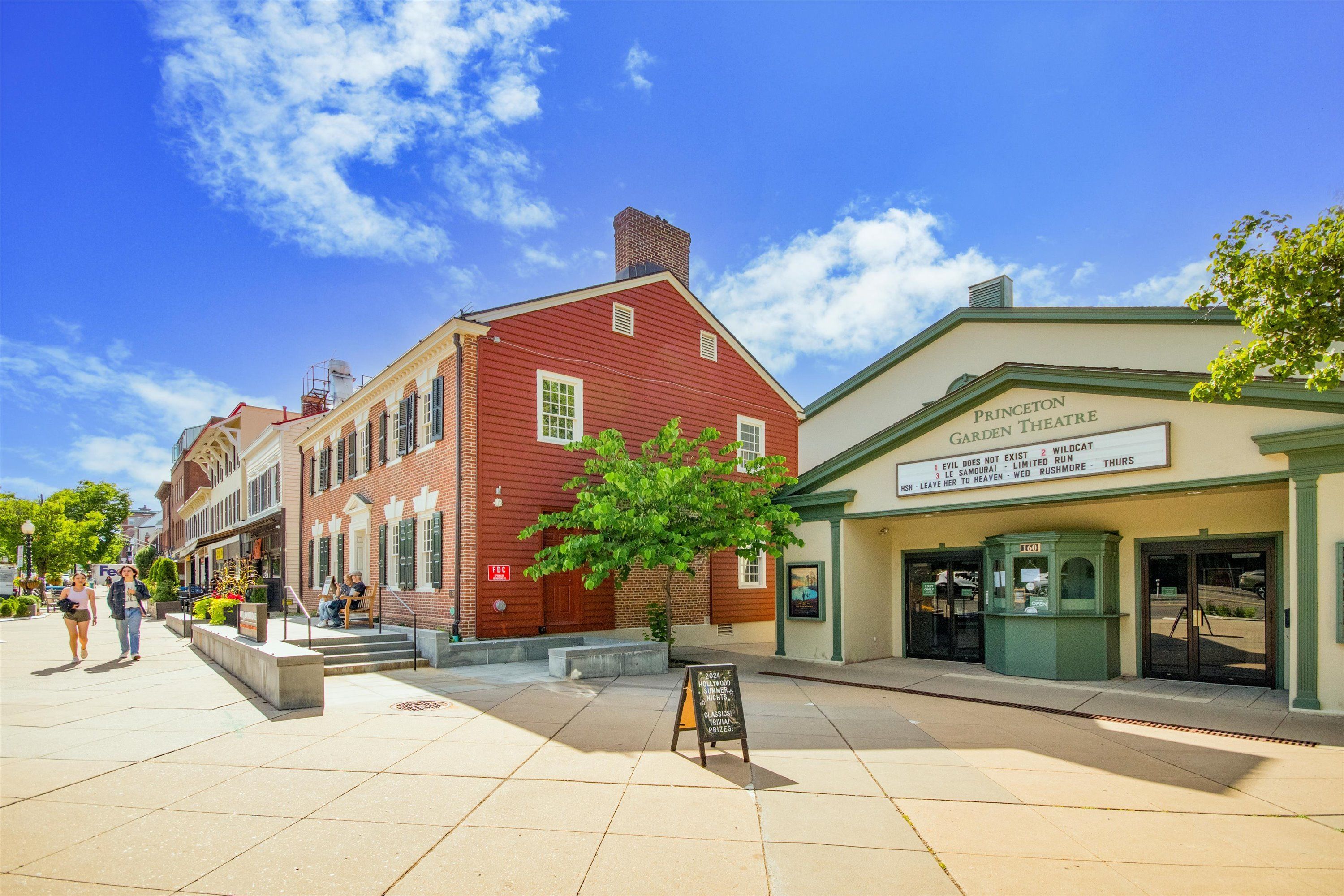 146 NASSAU ST Unit 2