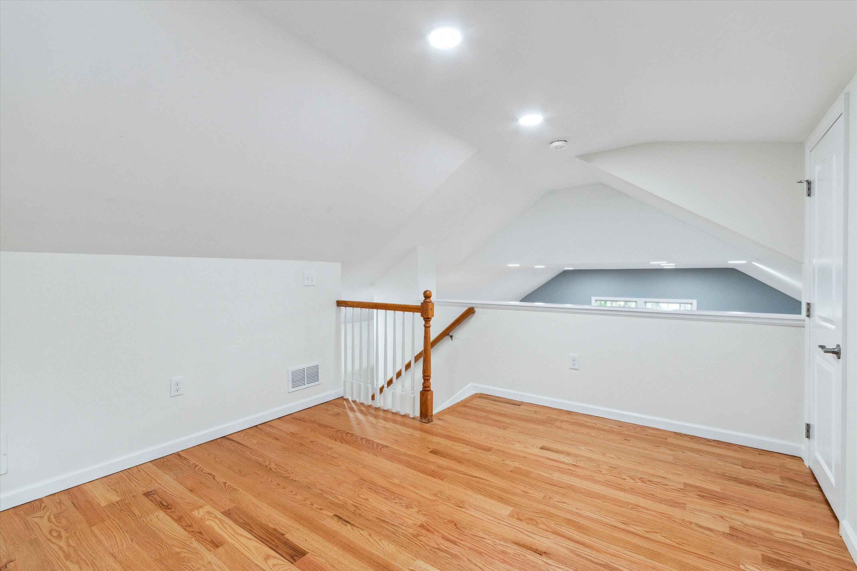 3 Princeton Ave