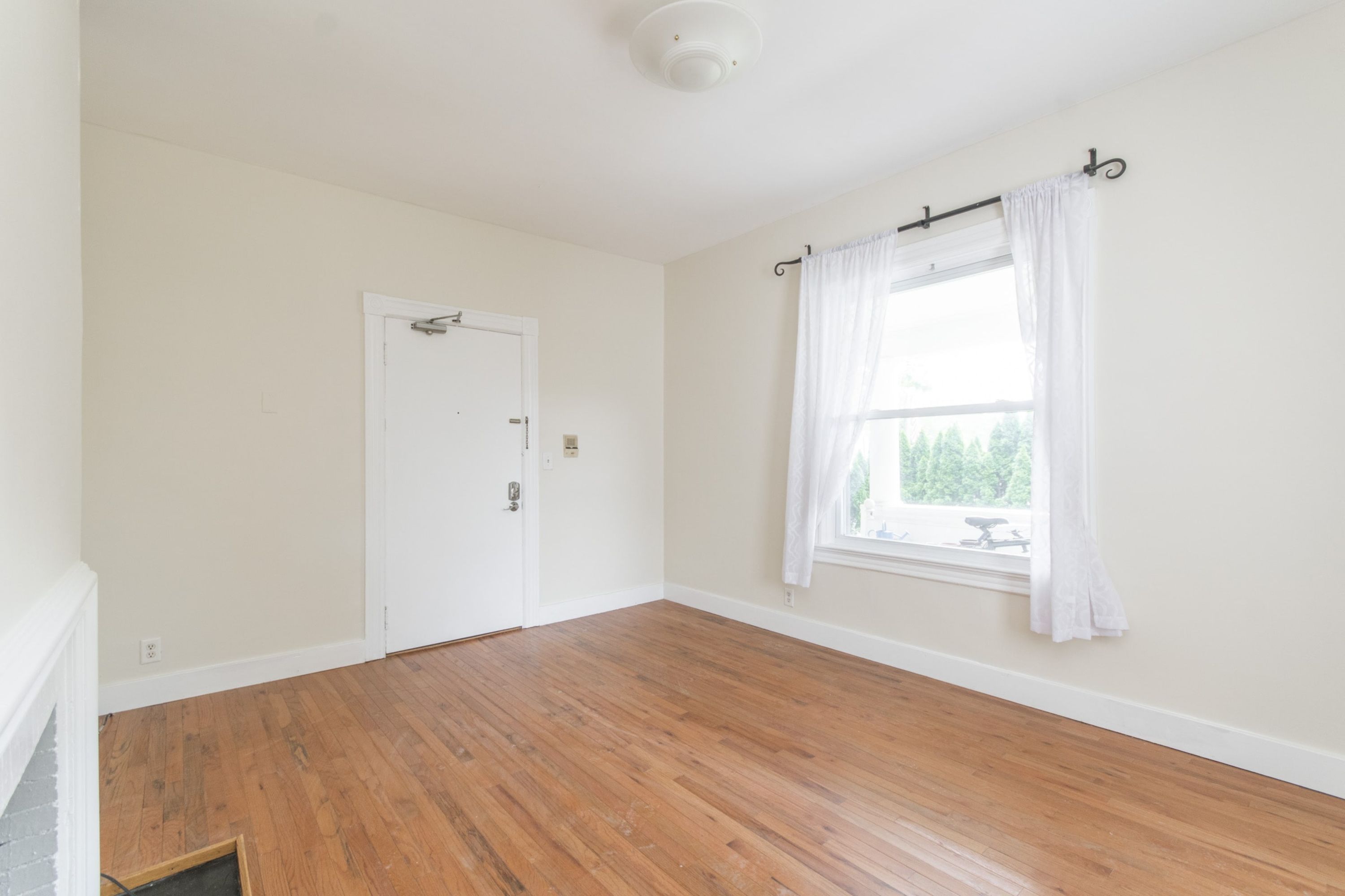 272 Nassau St Unit 5