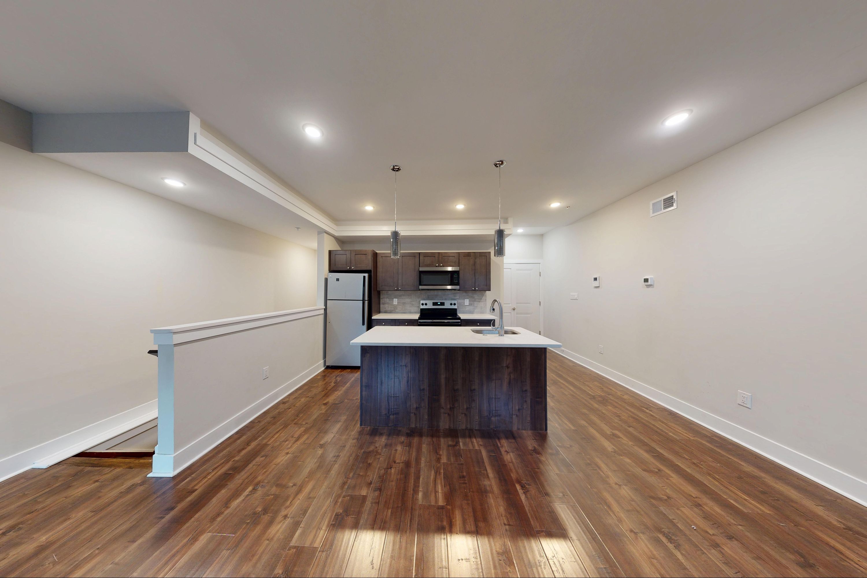 1419 N Franklin St Unit 2