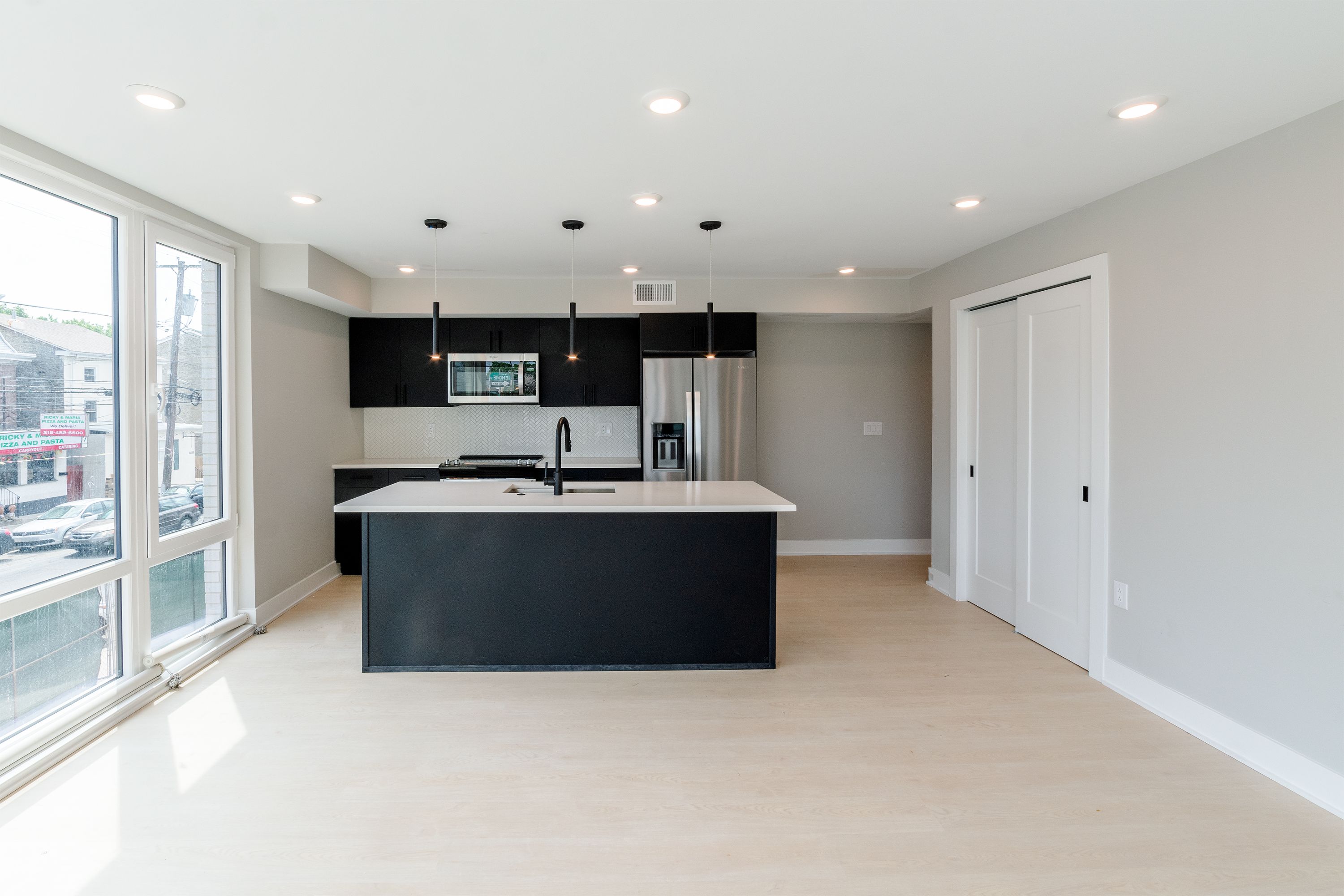 6604 Ridge Avenue Unit 305