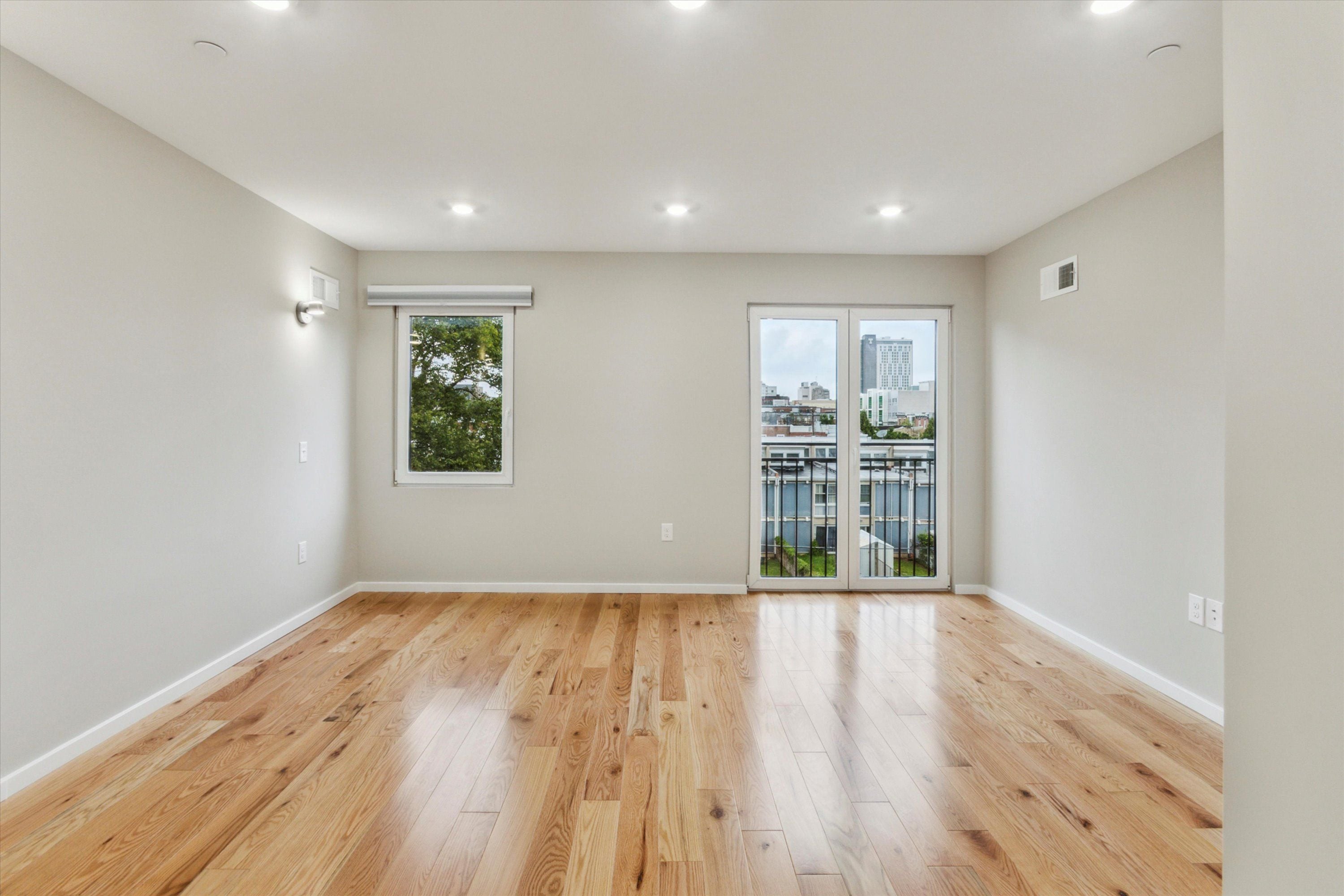 1515 W STILES ST Unit 2