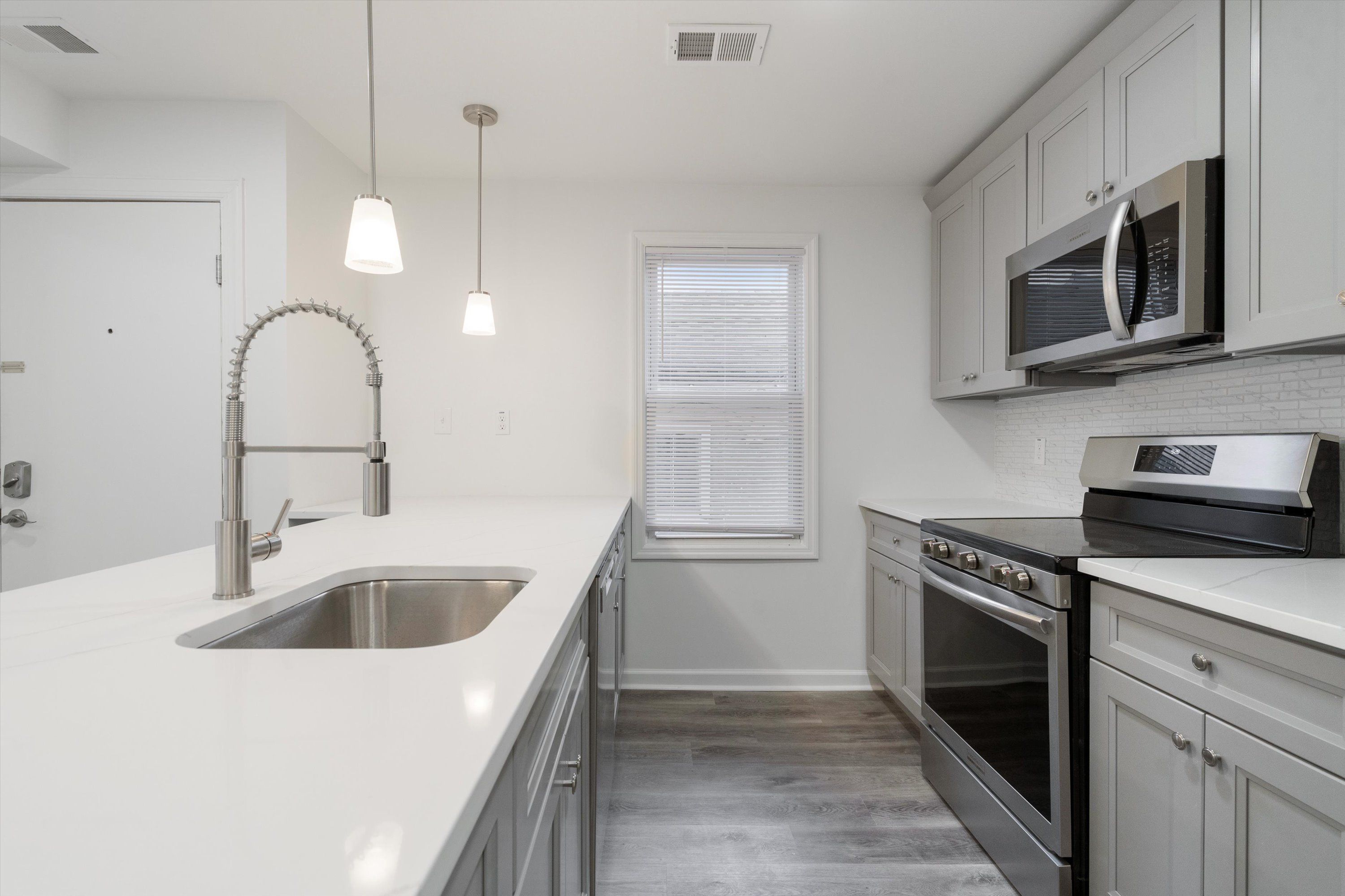 146 NASSAU ST Unit 2