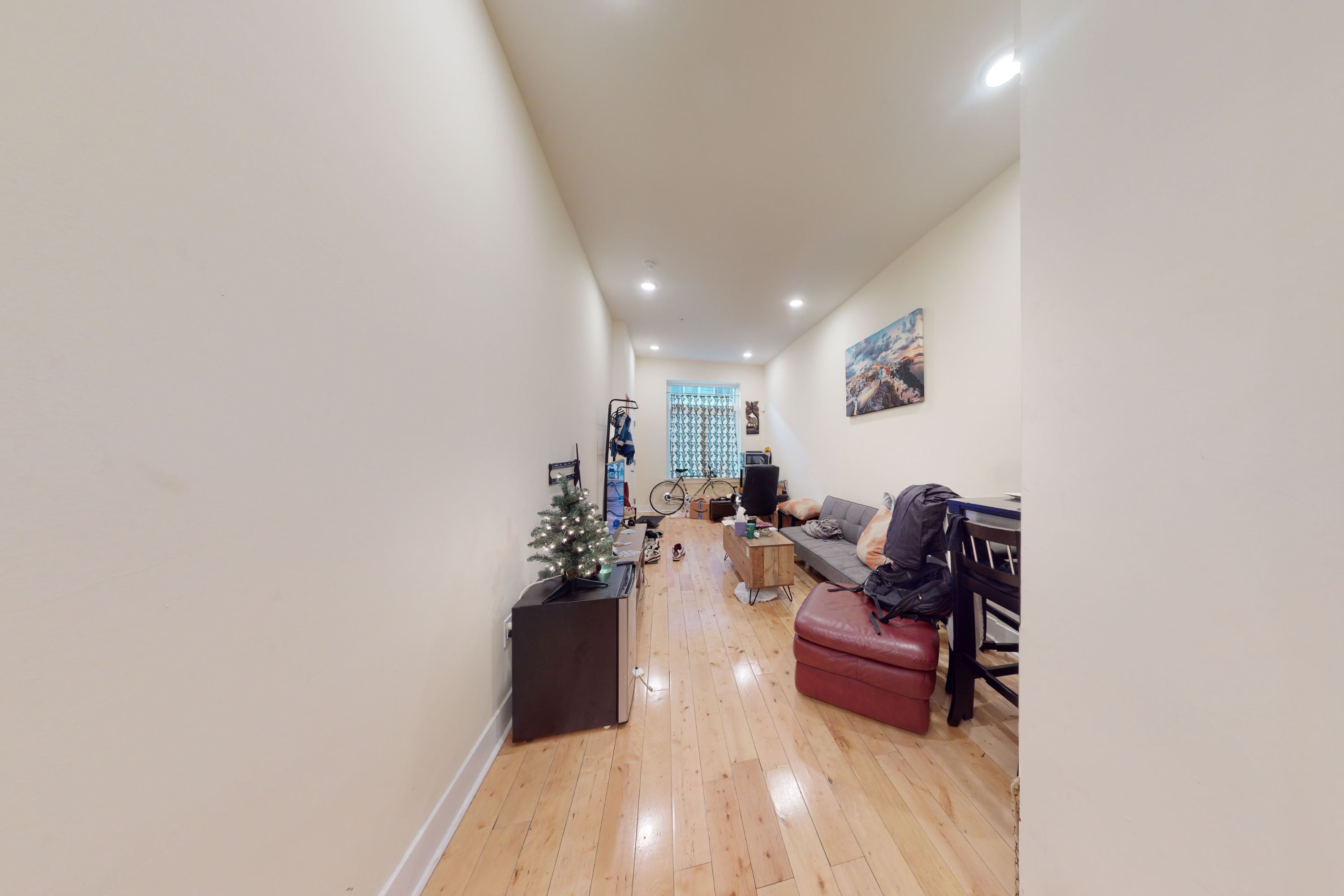 1945 N GRATZ ST Unit 1