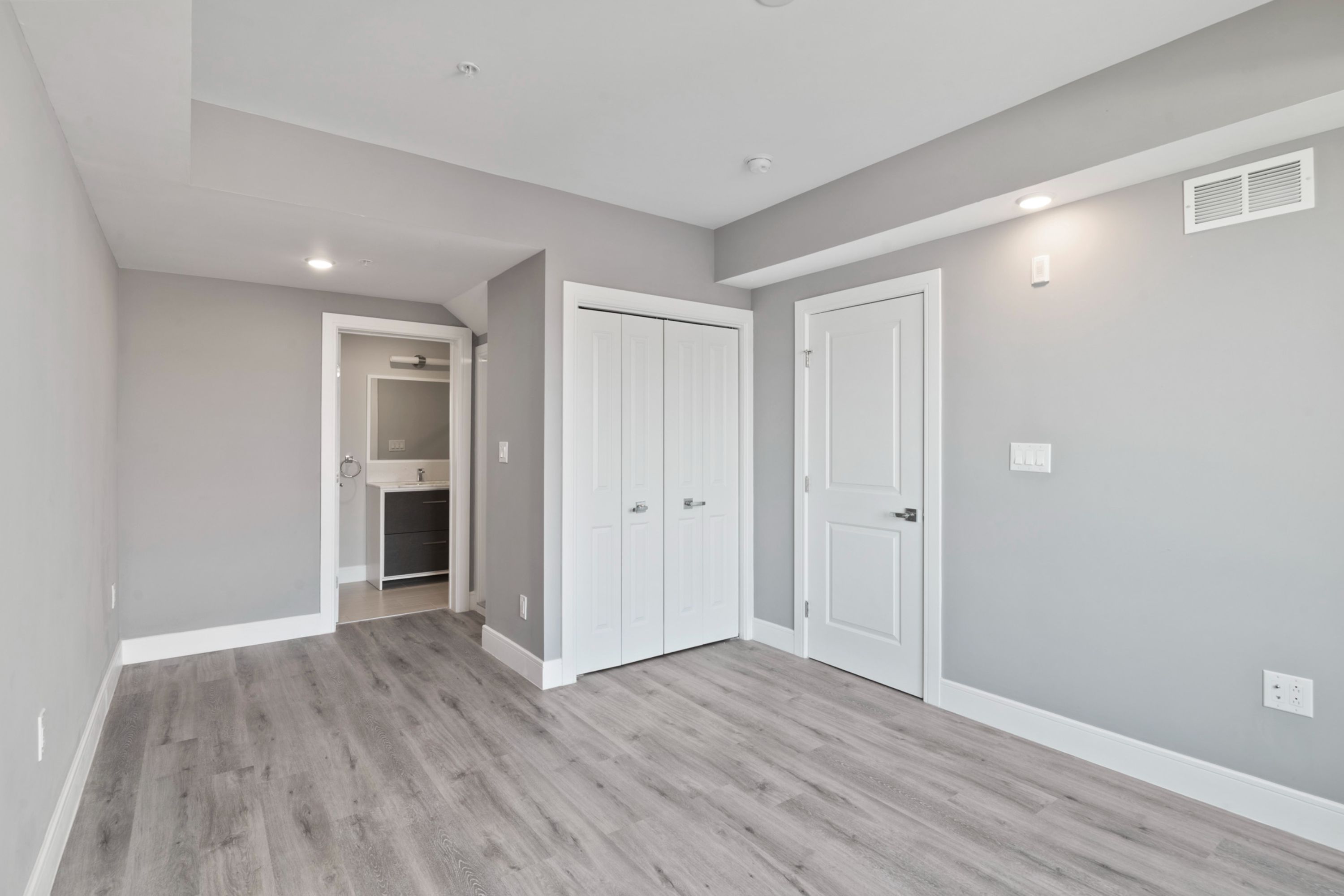1633 N 2nd St Unit 602PH