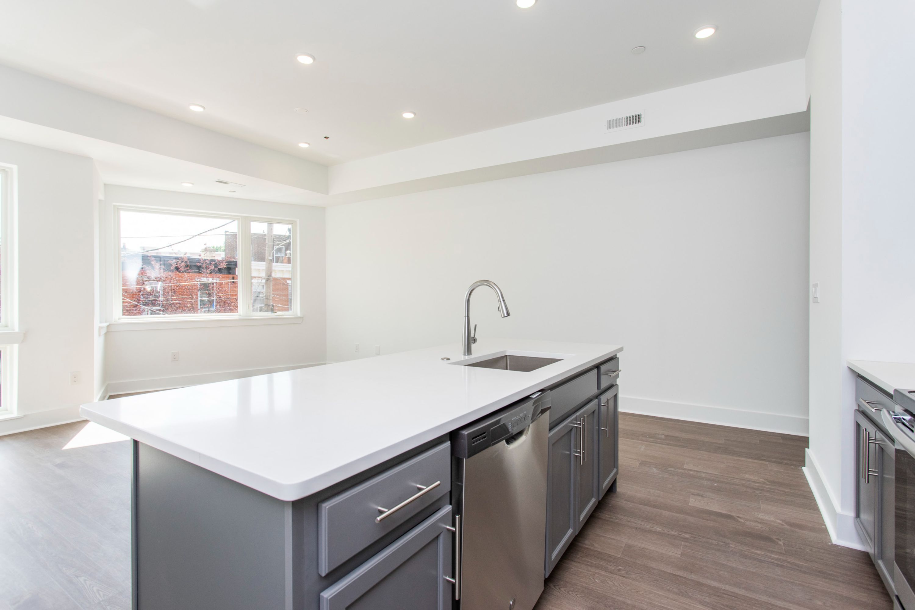 2019 E SUSQUEHANNA AVE Unit 3