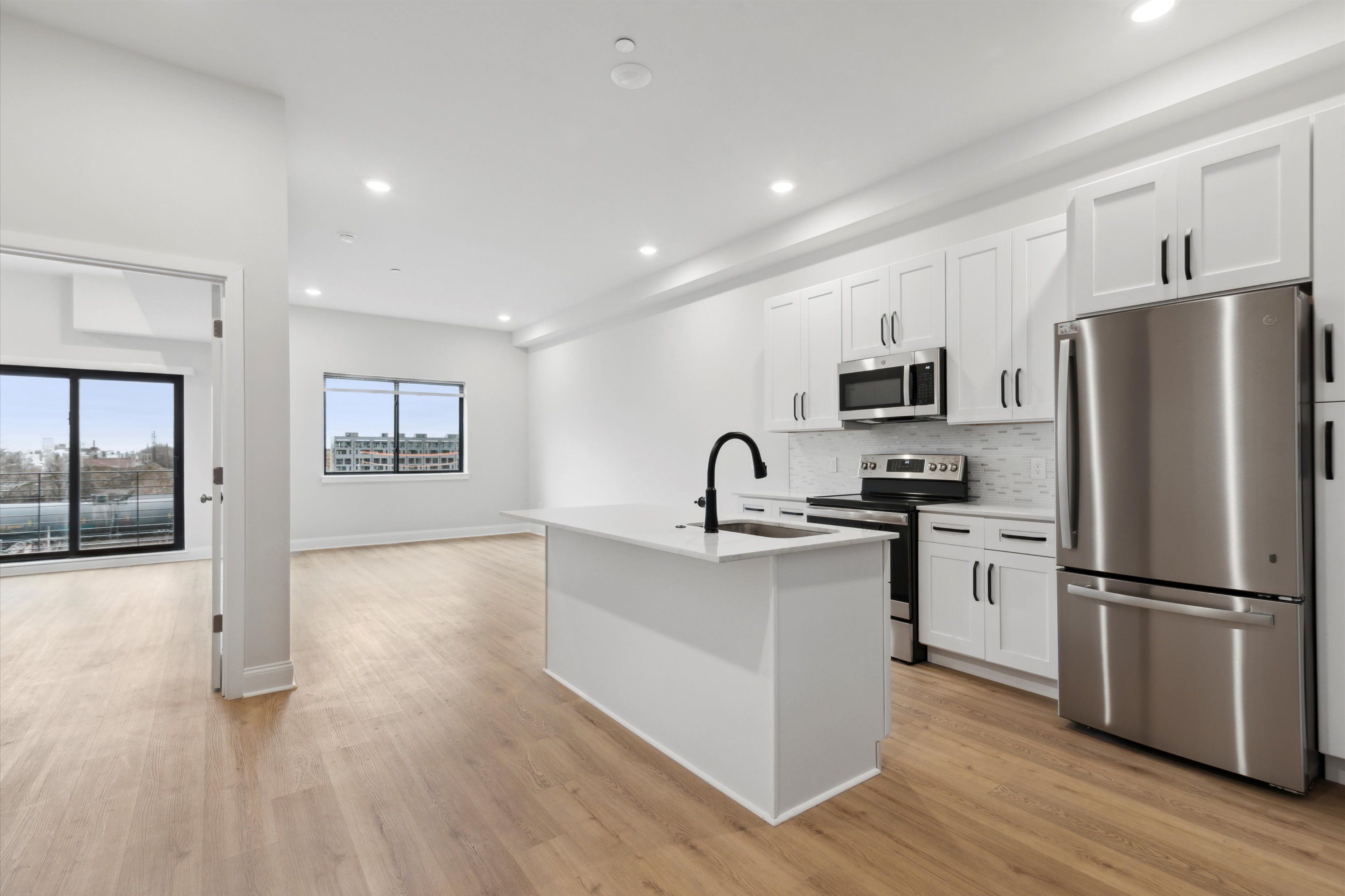 2157 E LEHIGH AVE Unit 314