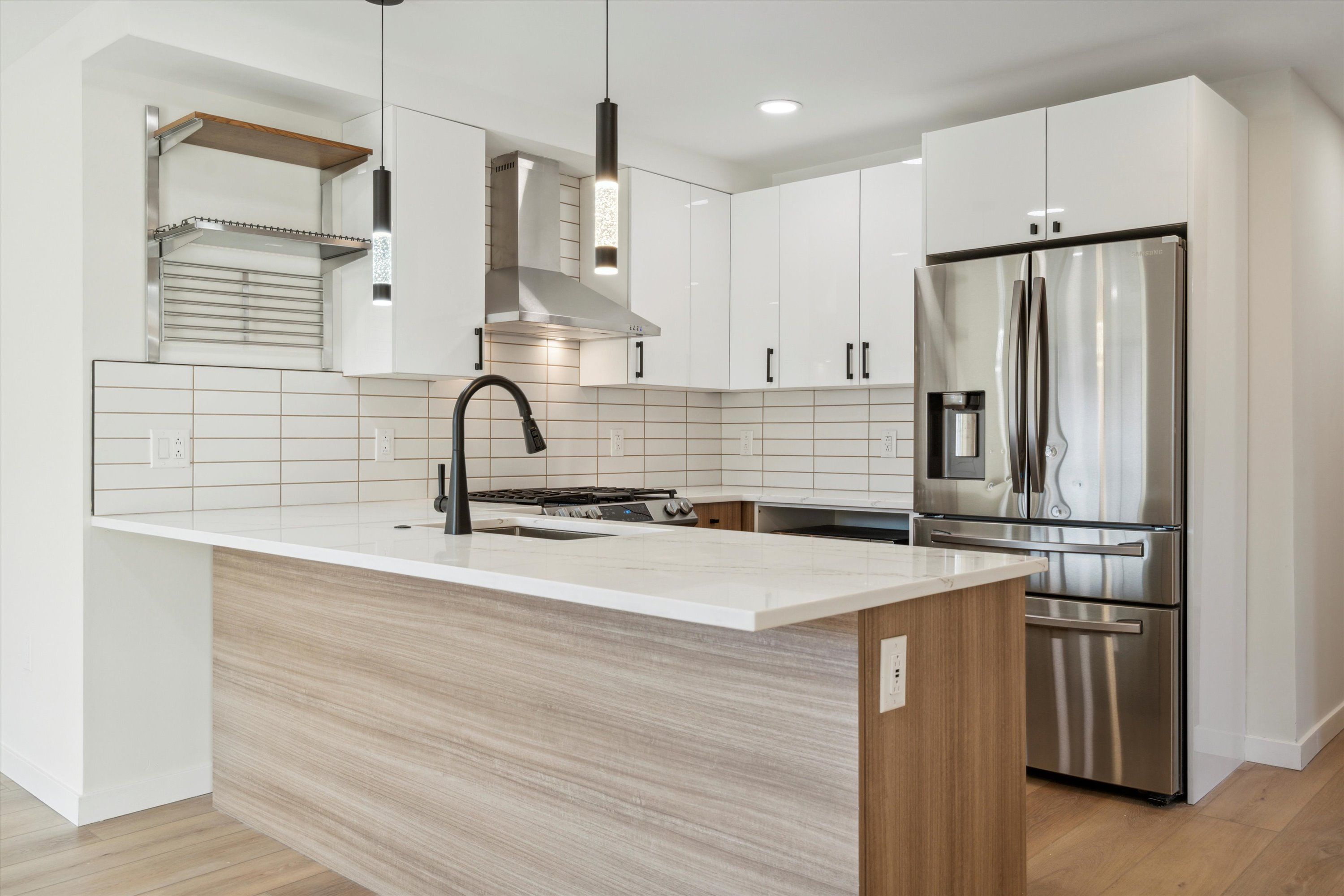 3804 Lancaster Ave Unit 401