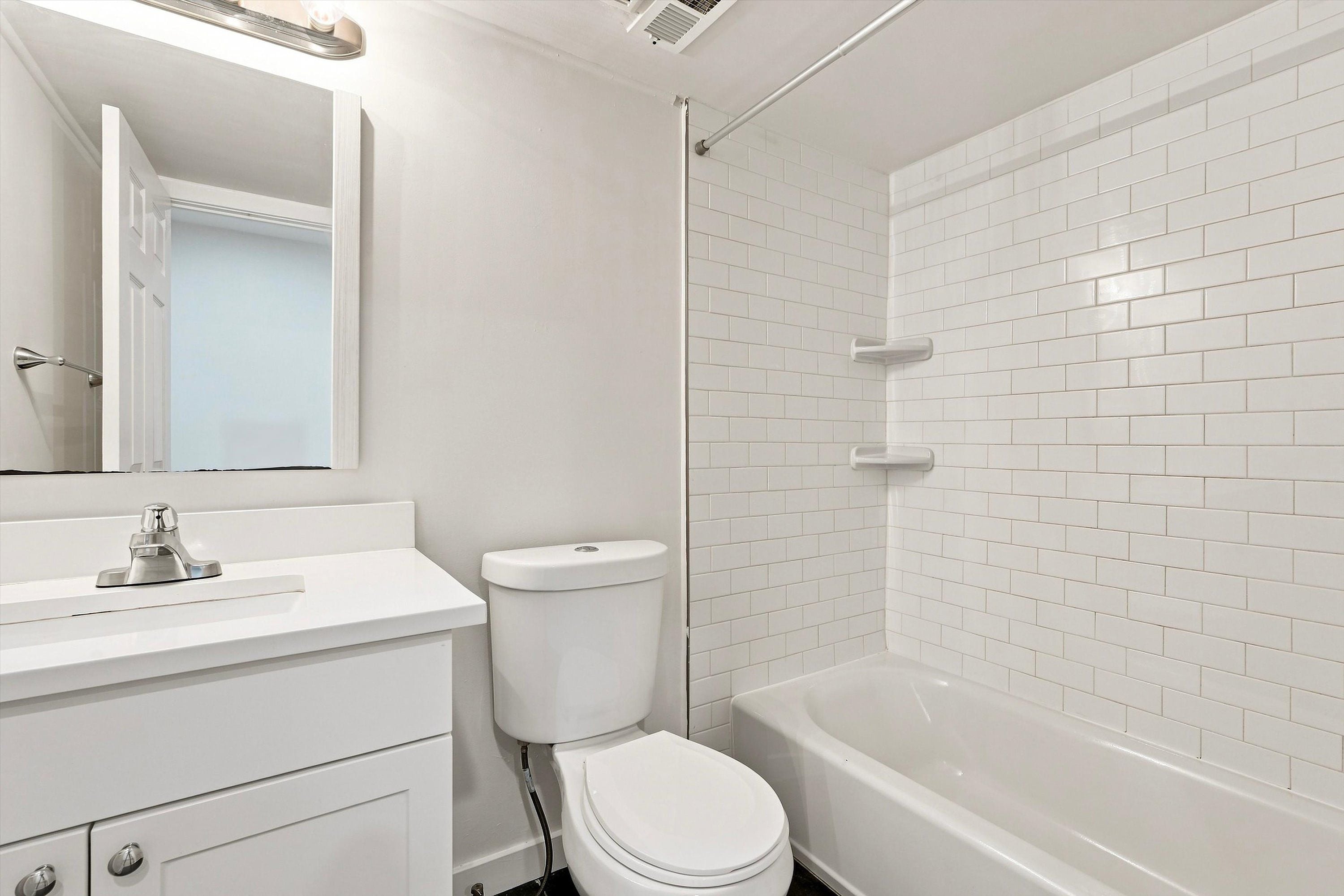 1525 Green St Unit 2F