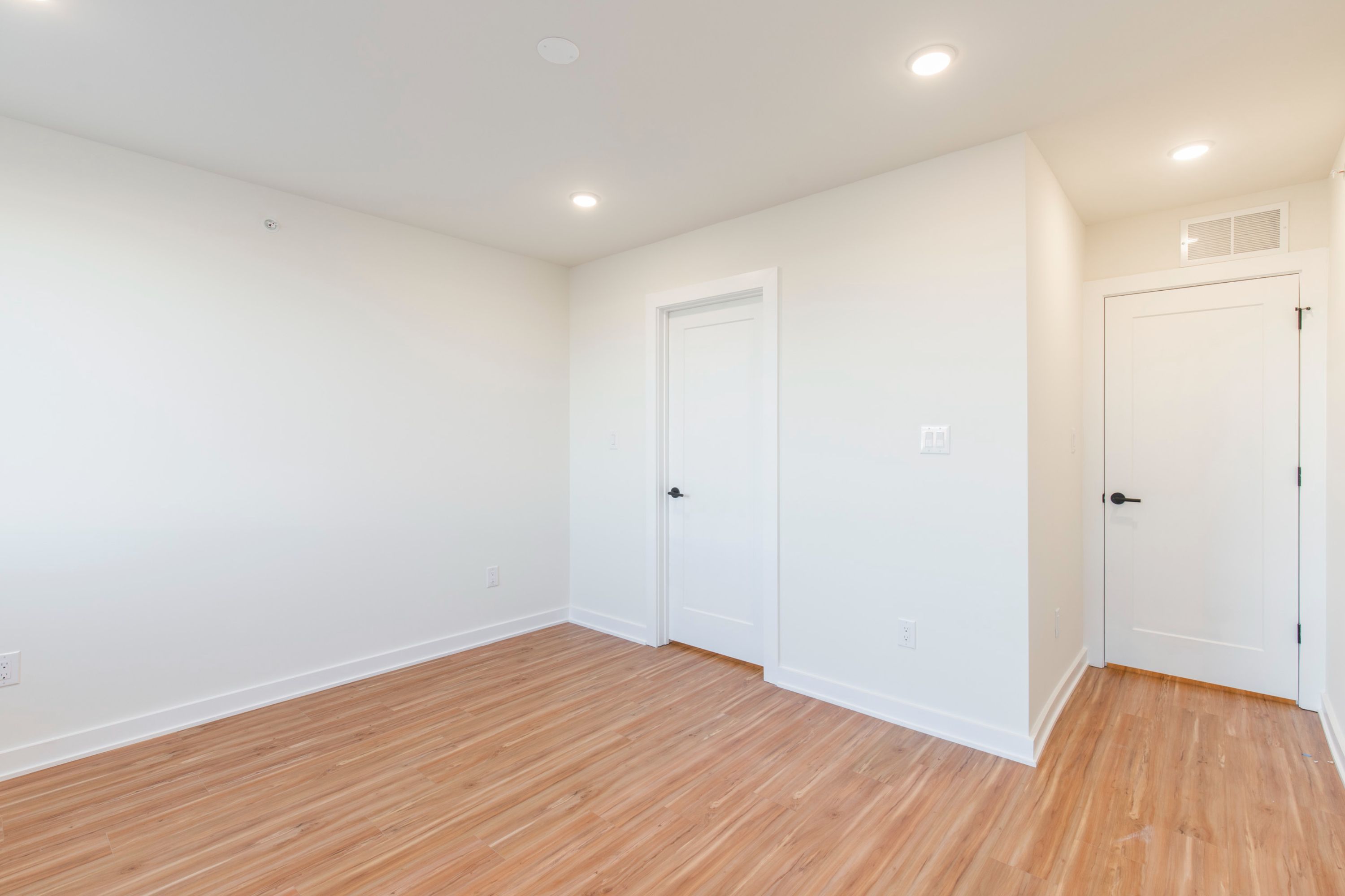 810 W Norris ST Unit 2