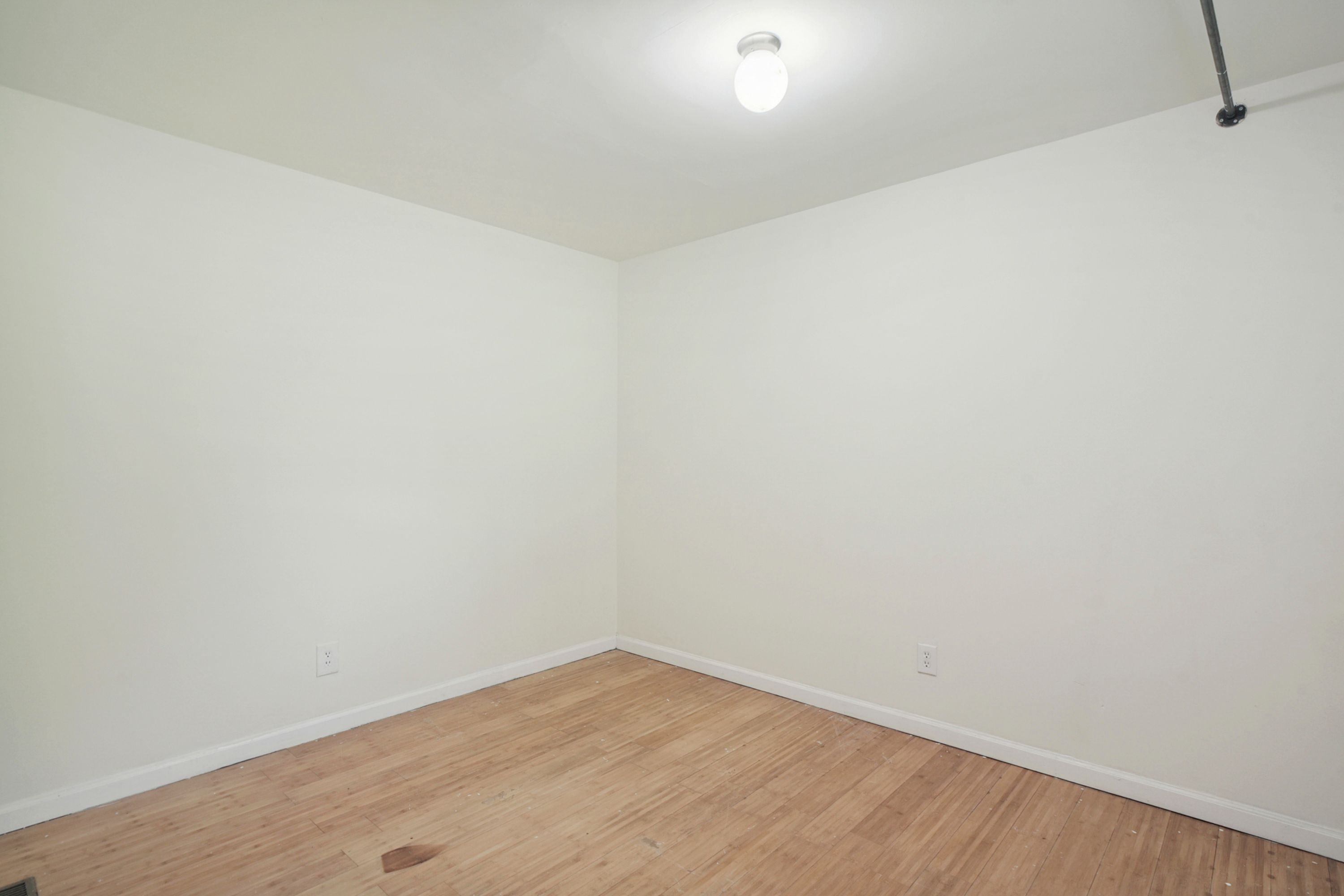 1616 WILLINGTON ST Unit 1