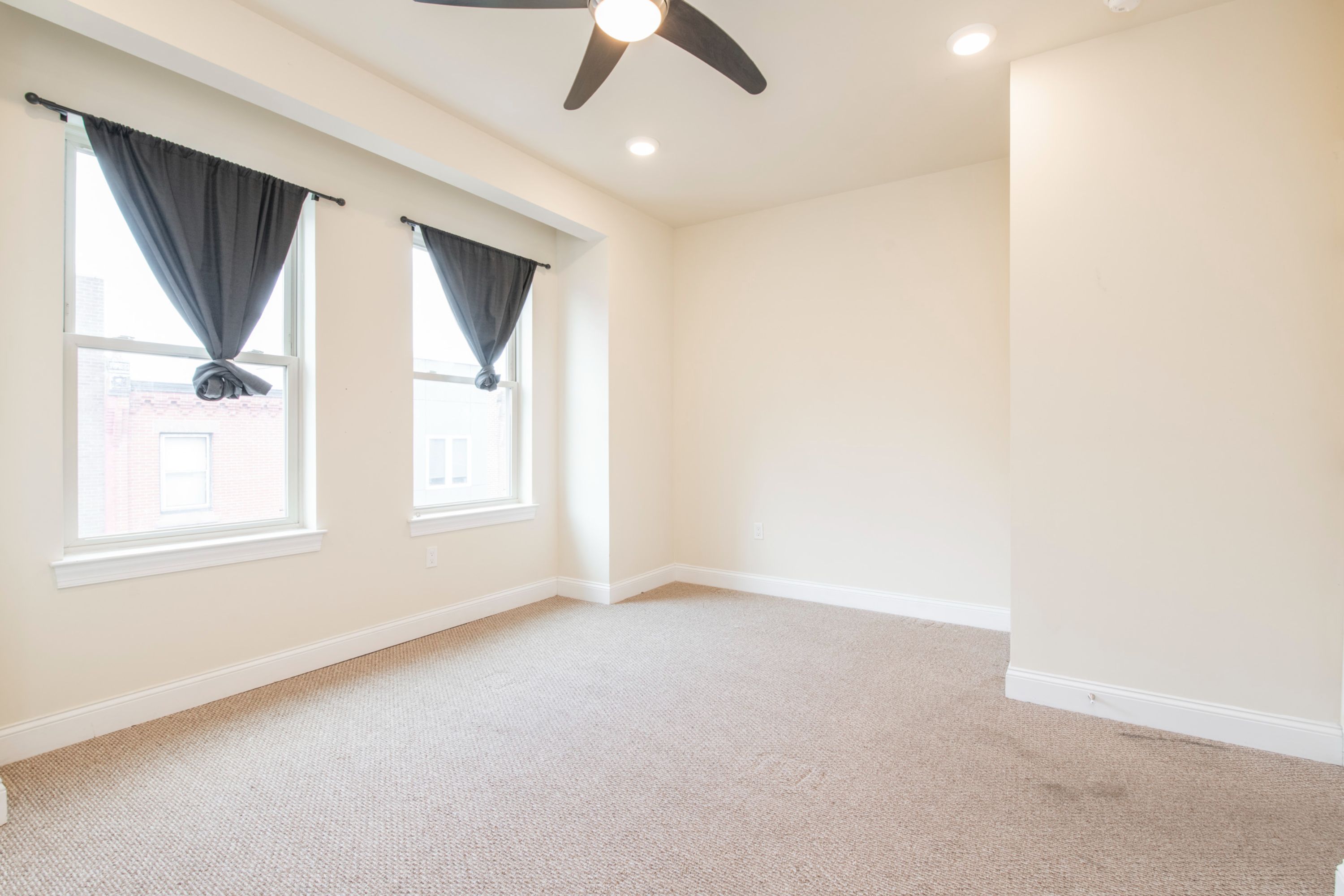 1825 N BOUVIER ST Unit B 1825 N BOUVIER ST Unit B