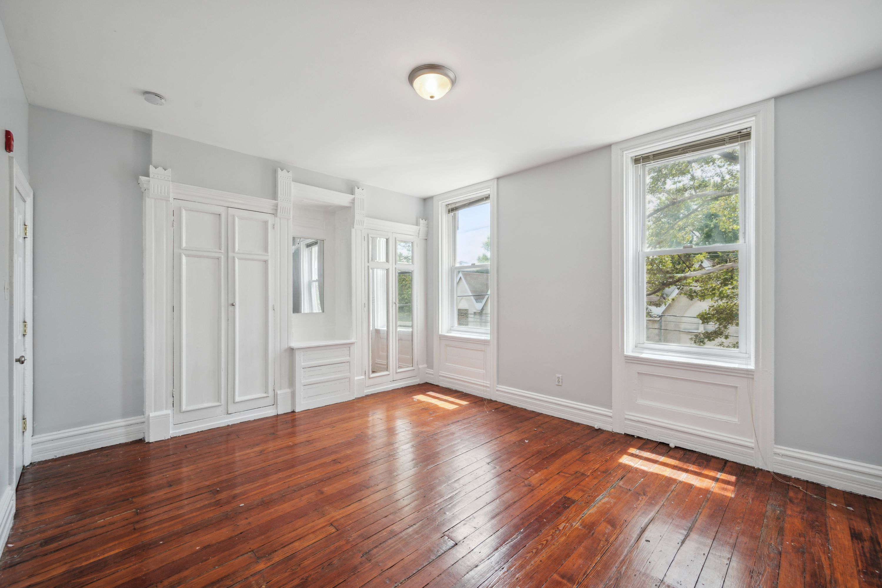 1729 W MONTGOMERY AVE Unit 2