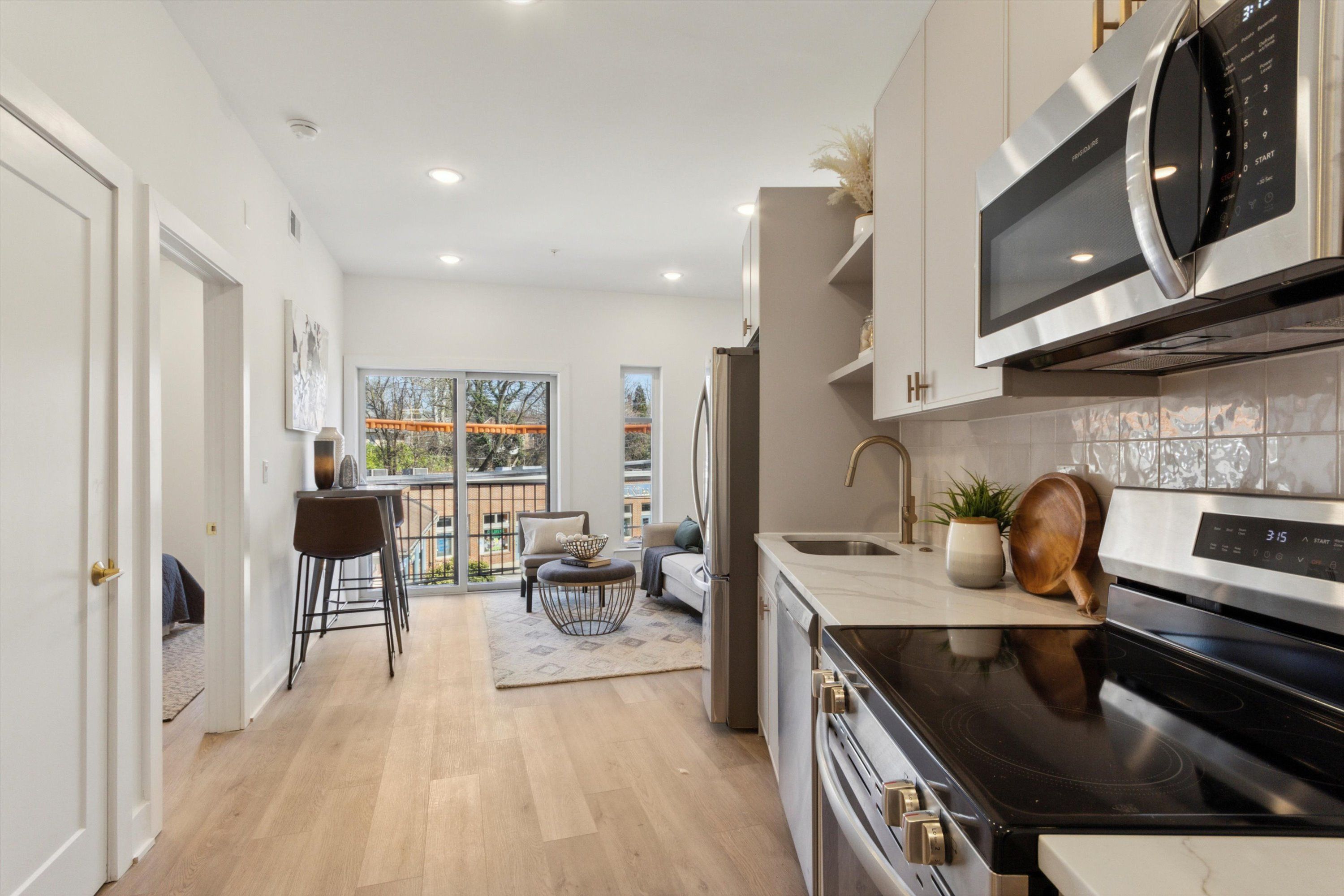 367 W Hortter St Unit 207