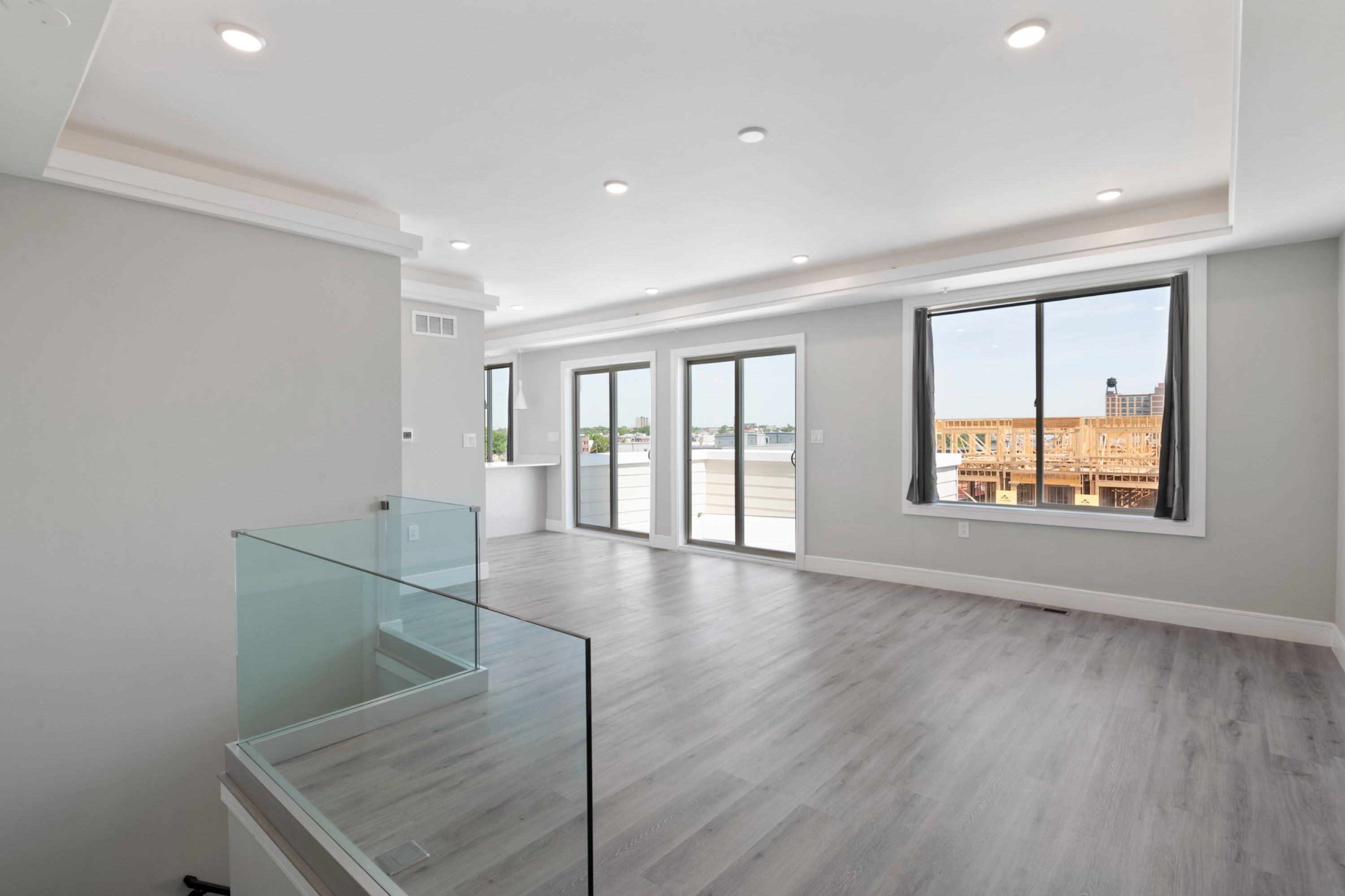 1633 N 2nd St Unit 602PH