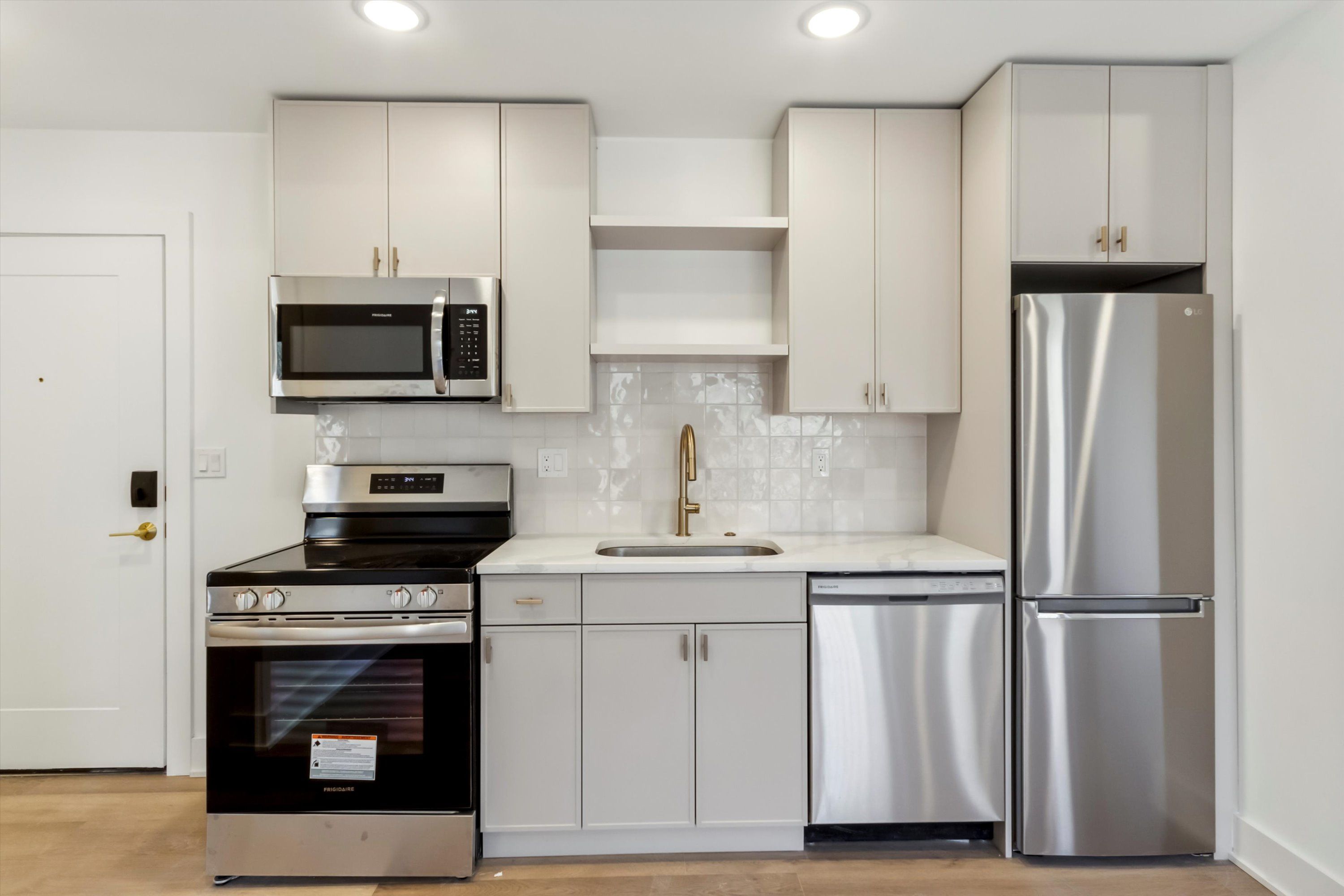 367 W Hortter St Unit 203