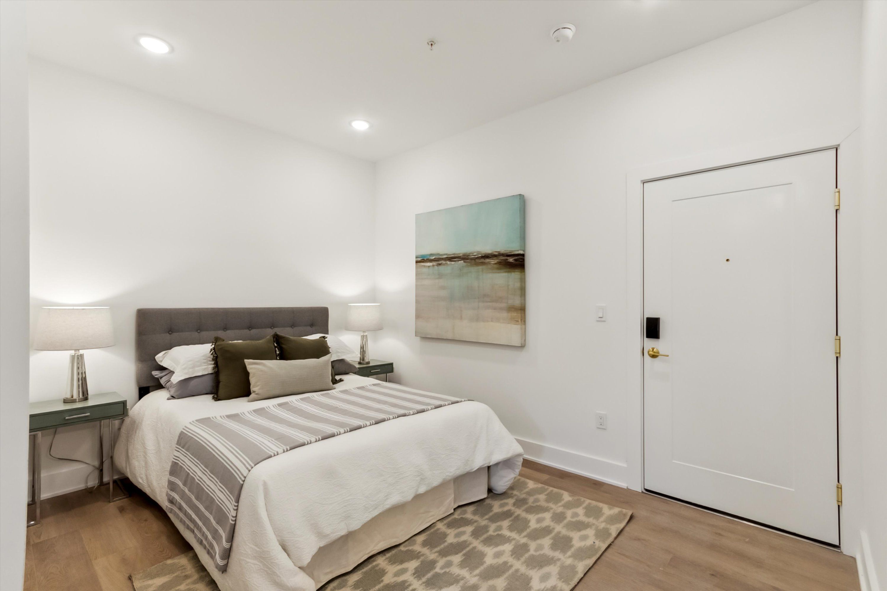 367 W Hortter St Unit 202
