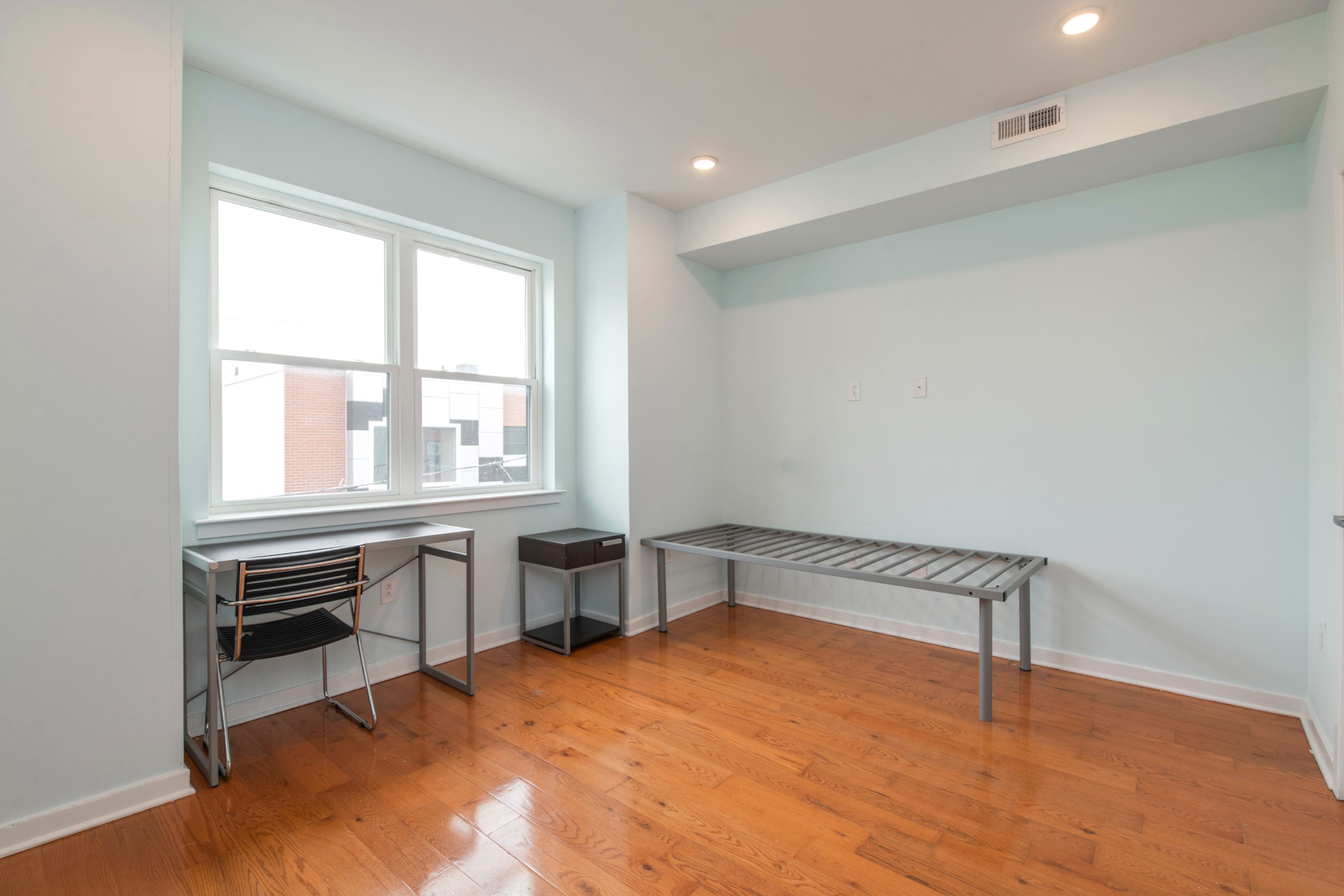 1517 SEYBERT ST Unit 2