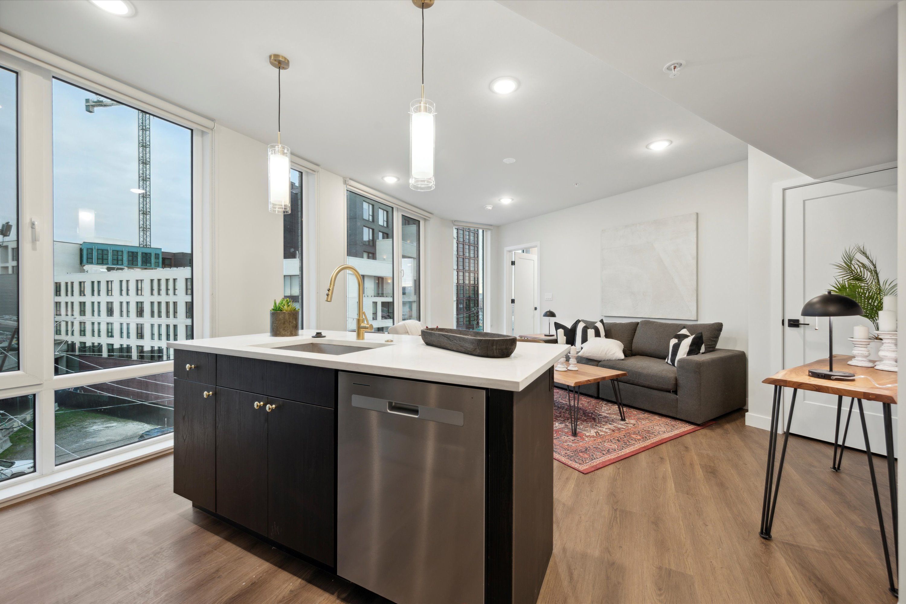 1102 GERMANTOWN AVENUE Unit 401