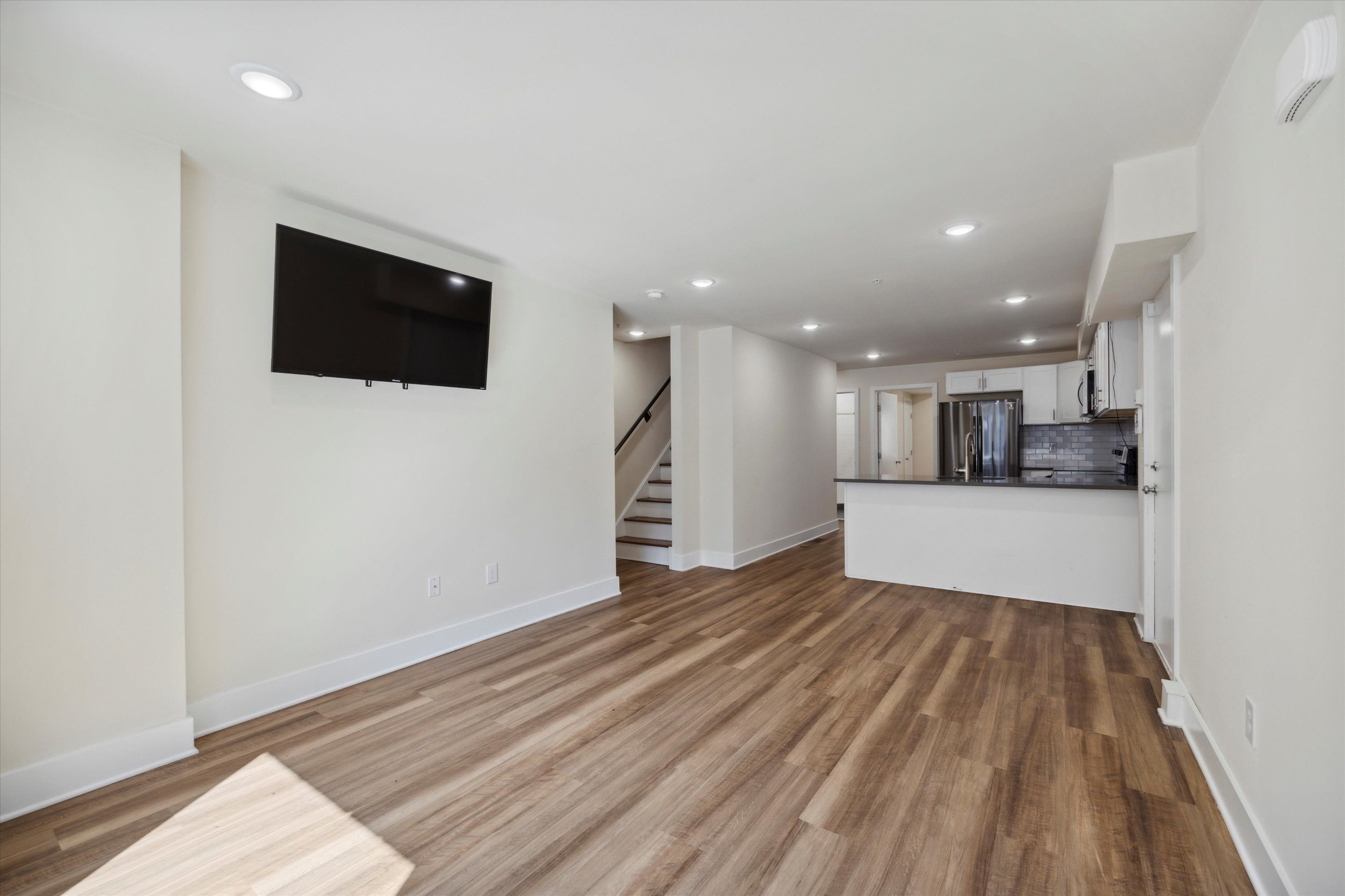 1519 N Sydenham St Unit A