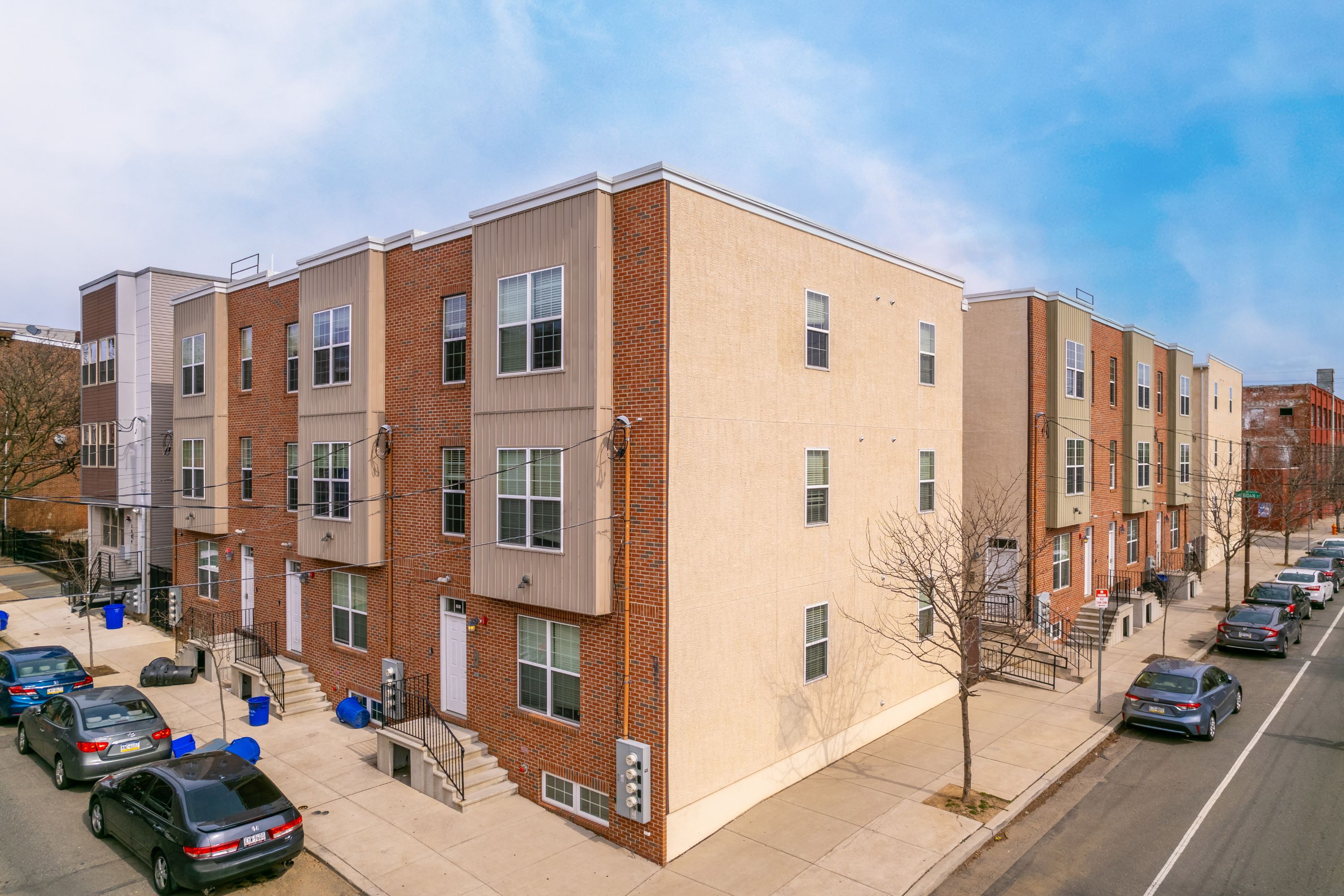 1904 N MARSHALL ST Unit 2