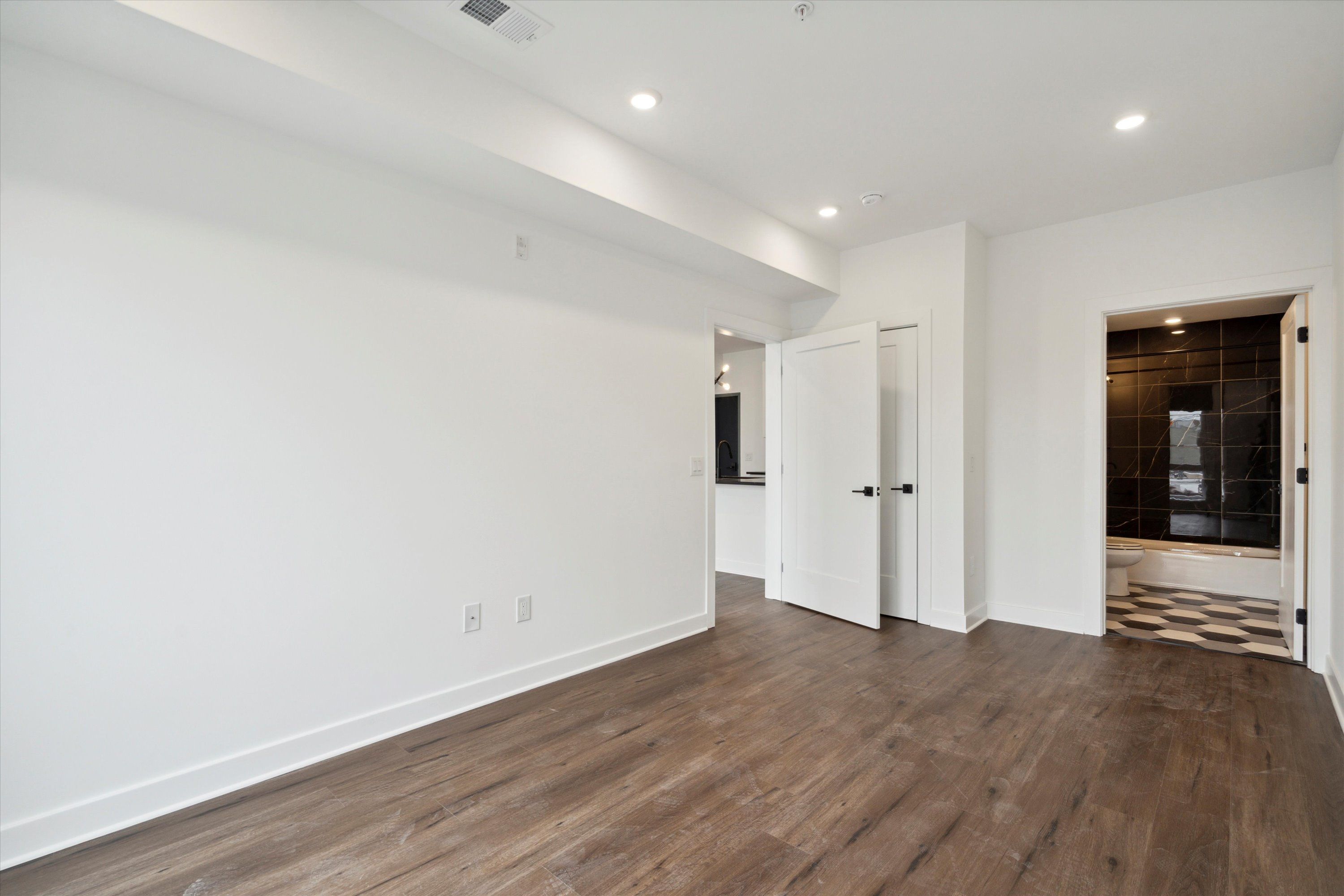 2636 E YORK ST Unit 309