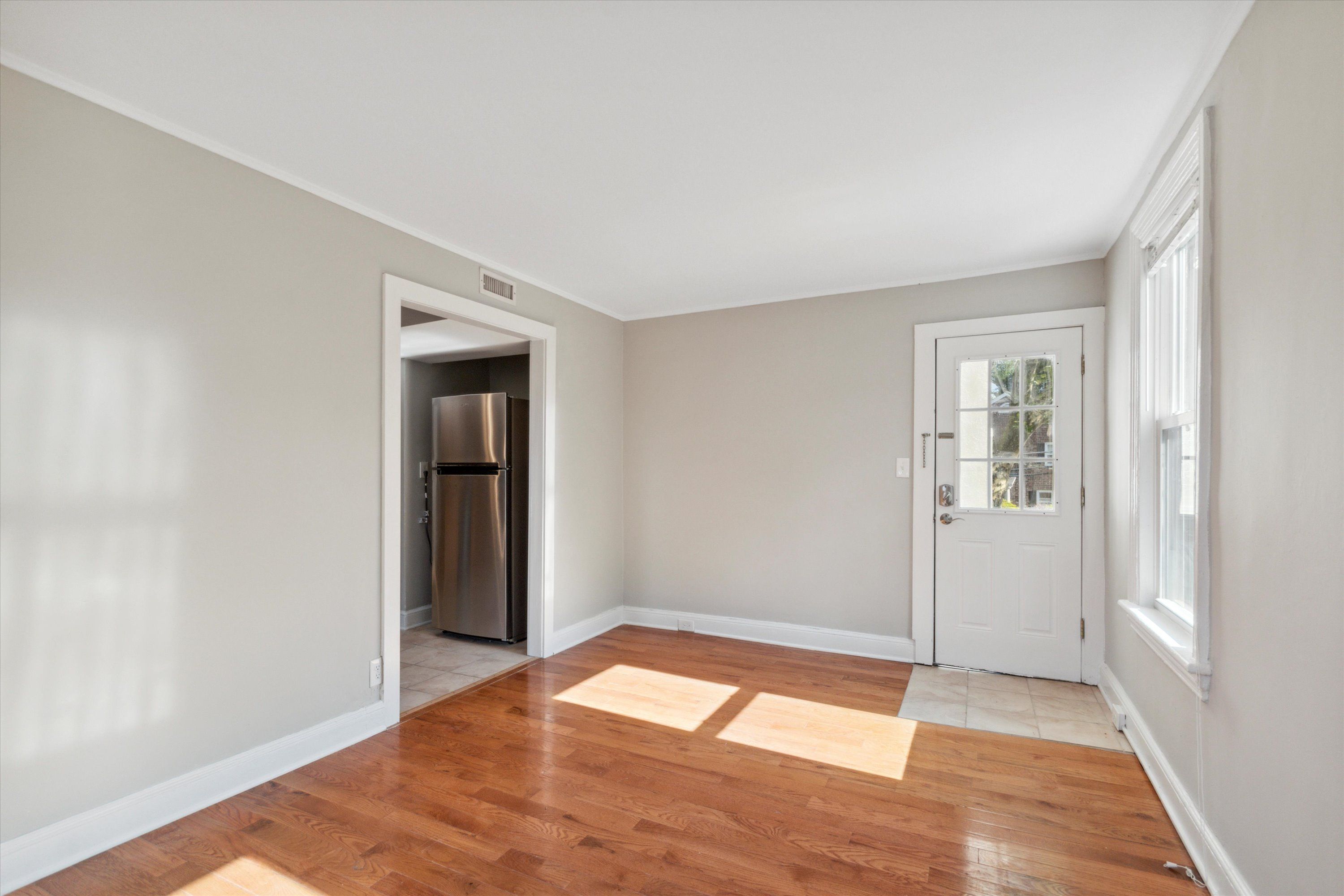128-130 Spruce St Unit 4