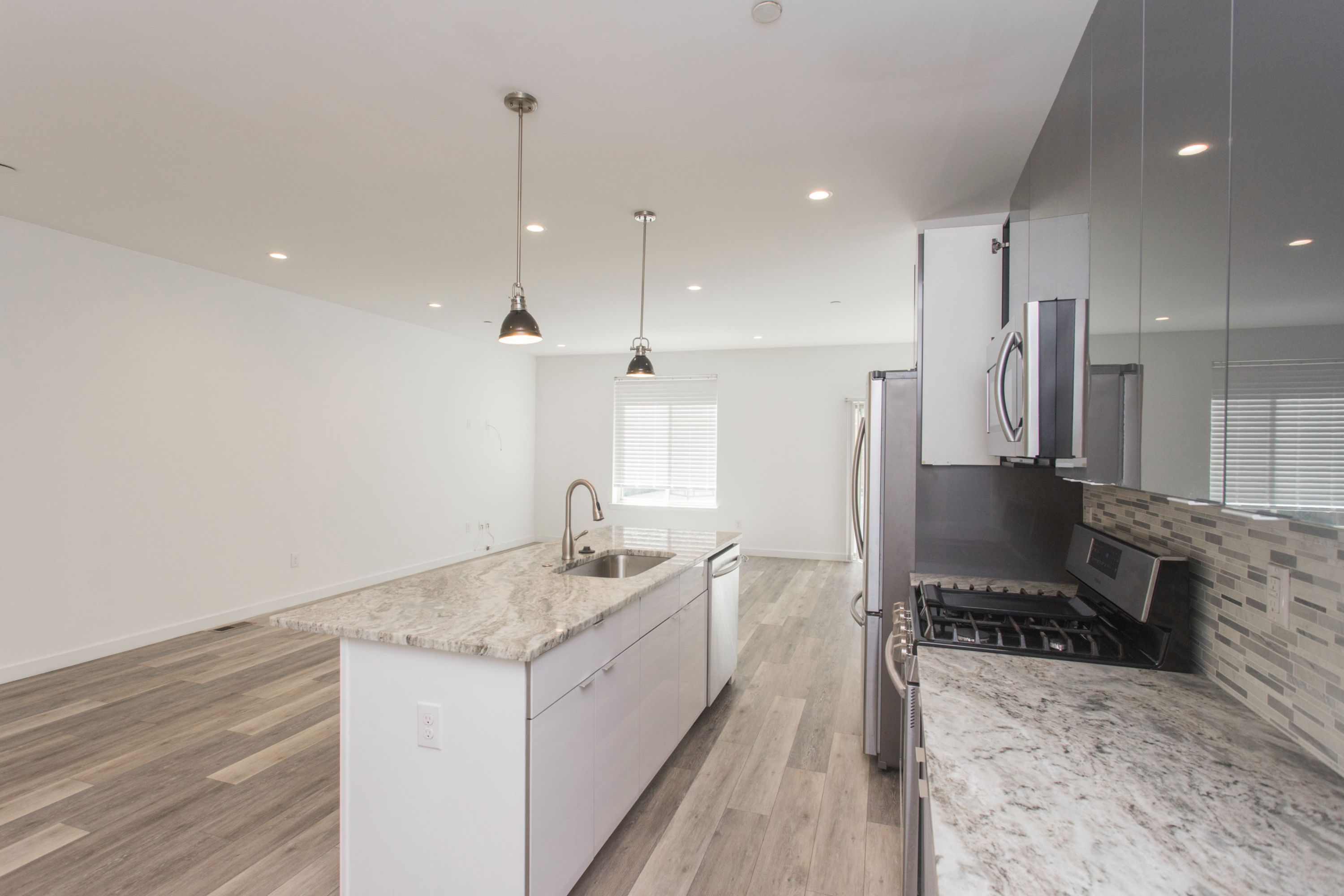 1528 N Marshall St Unit 1R