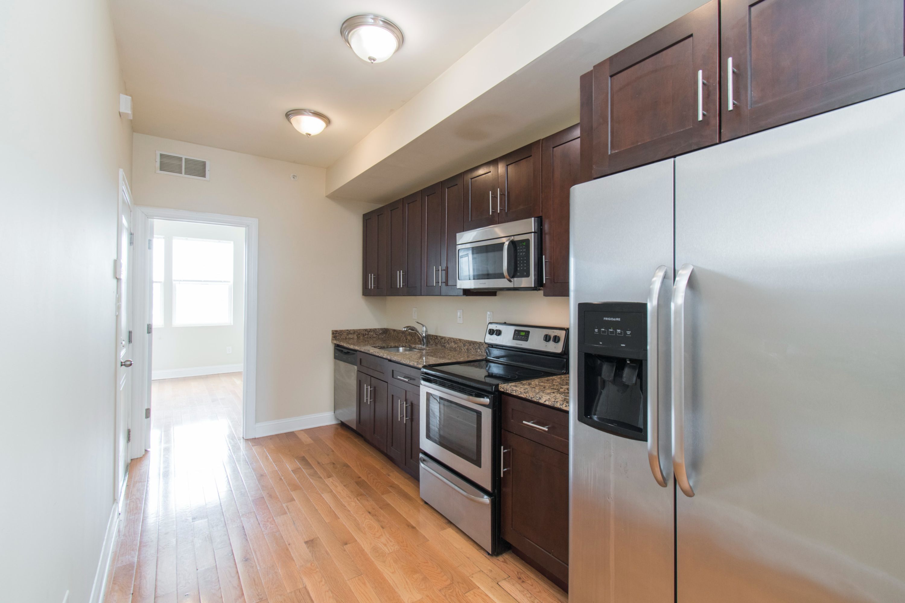 1813 N 18TH ST Unit 2