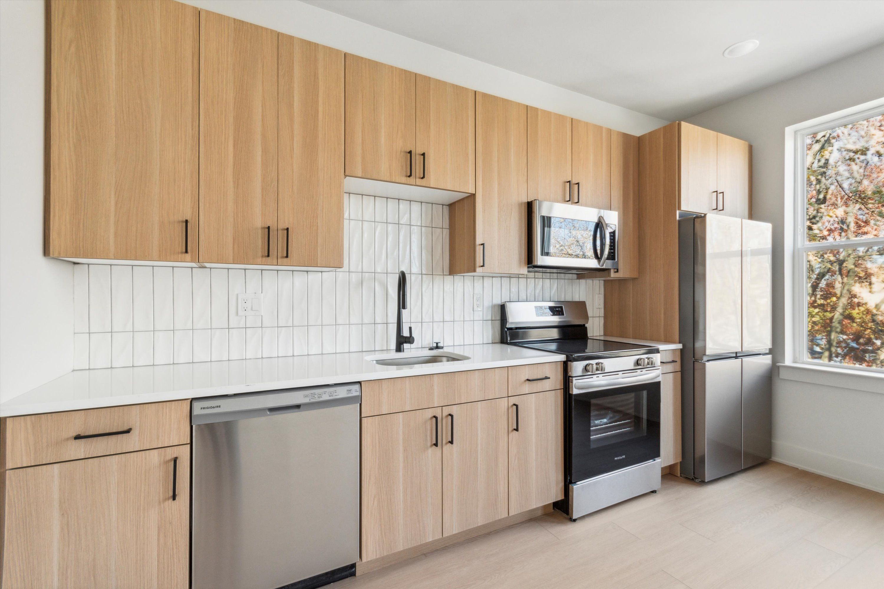 5521 Wayne Ave Unit 509