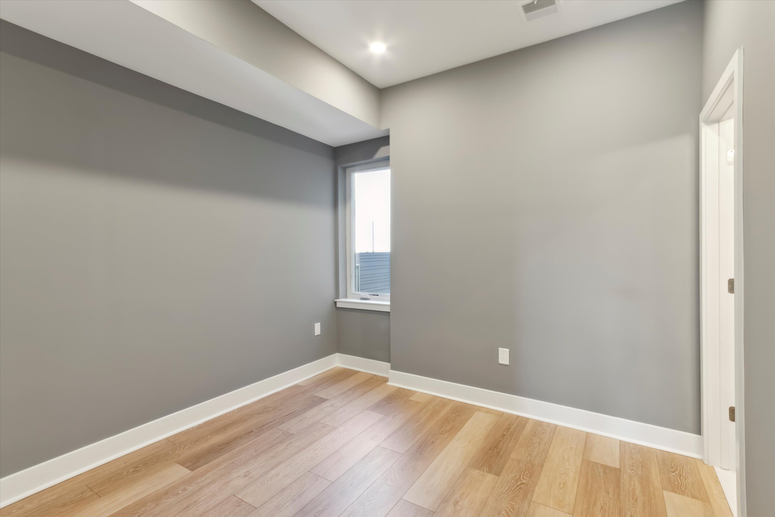1615 POPLAR ST Unit 5