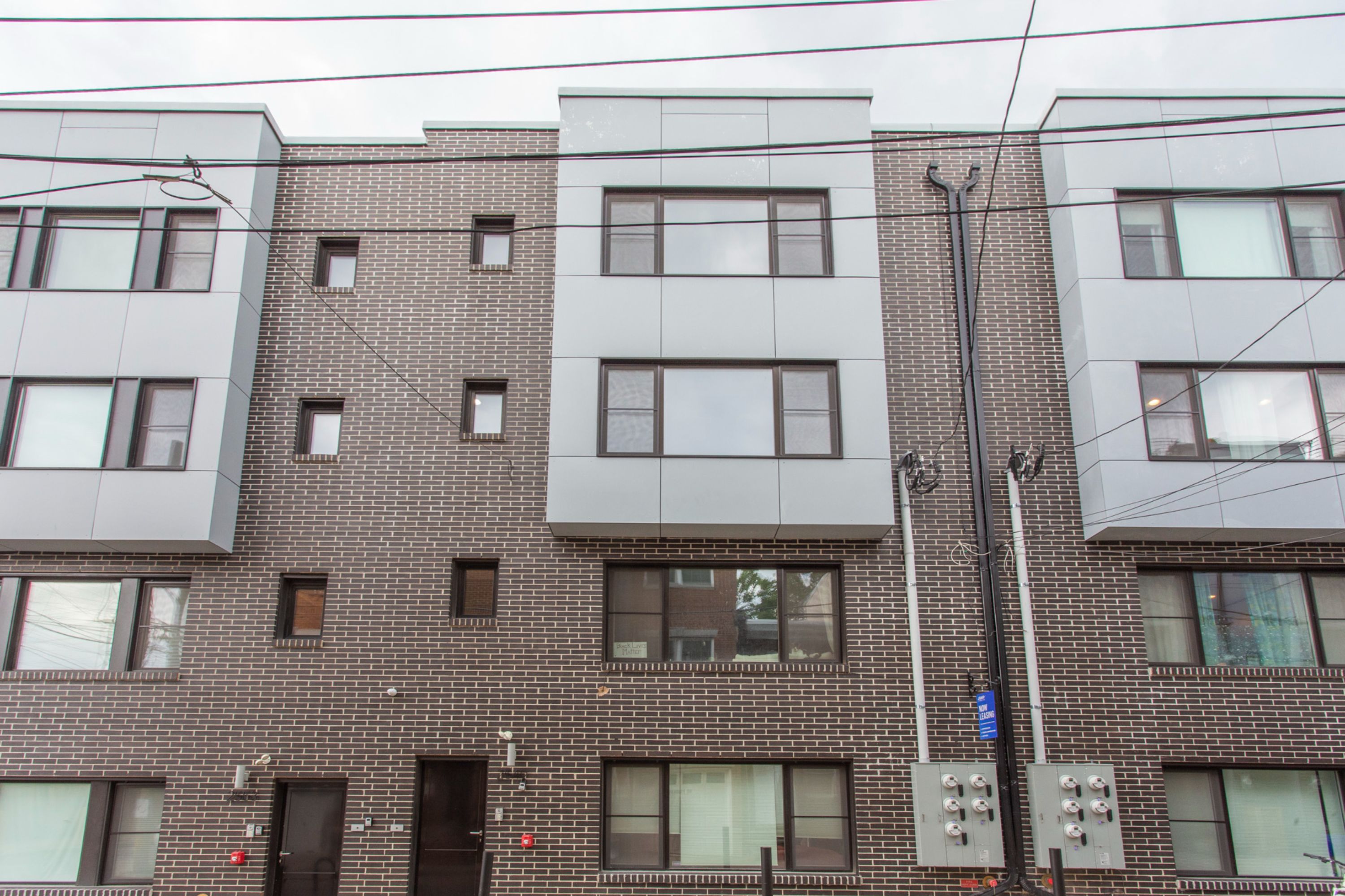 2541-43 MONTROSE ST Unit C