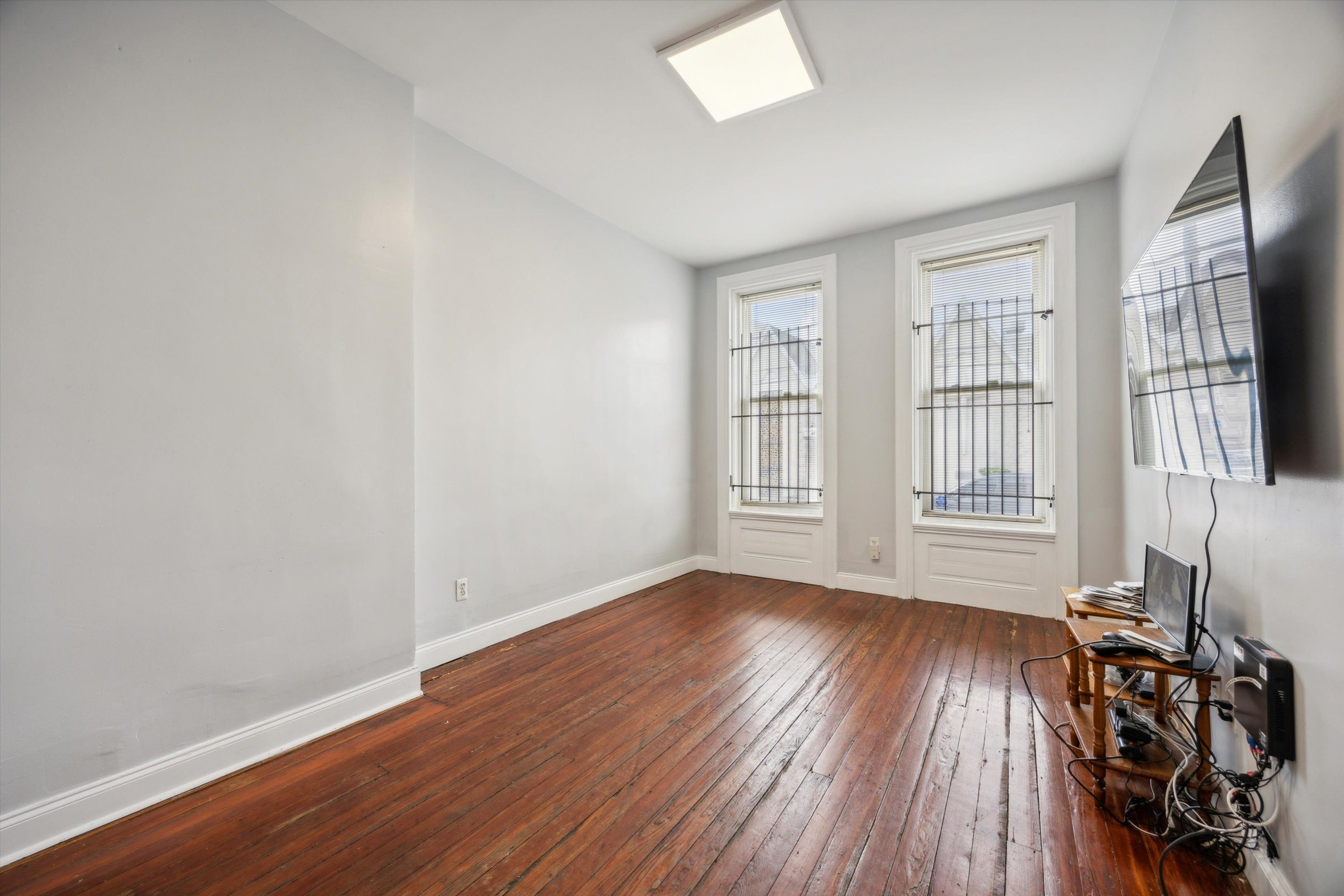 1729 W MONTGOMERY AVE Unit 1