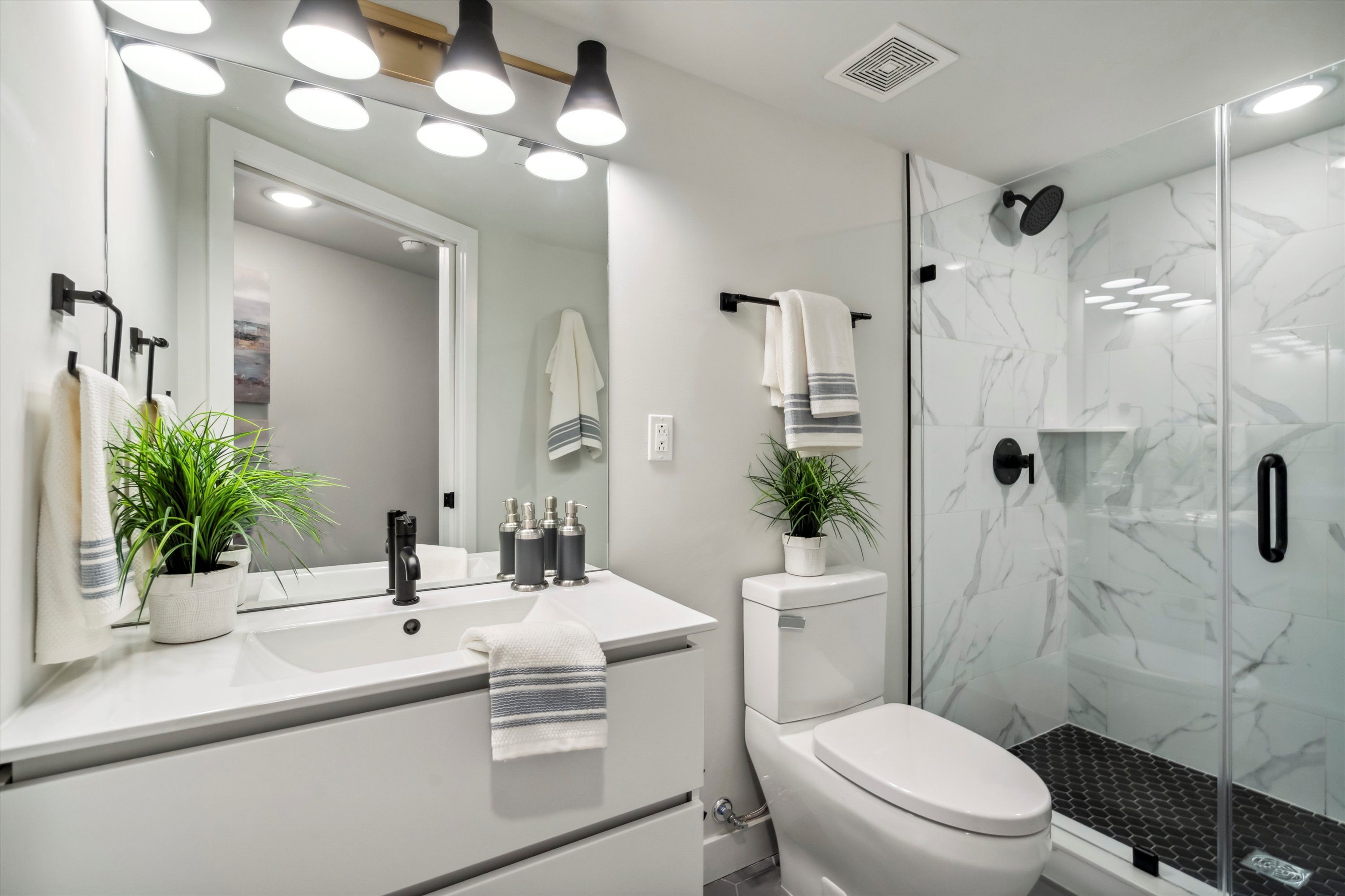 1102 GERMANTOWN AVENUE Unit 209