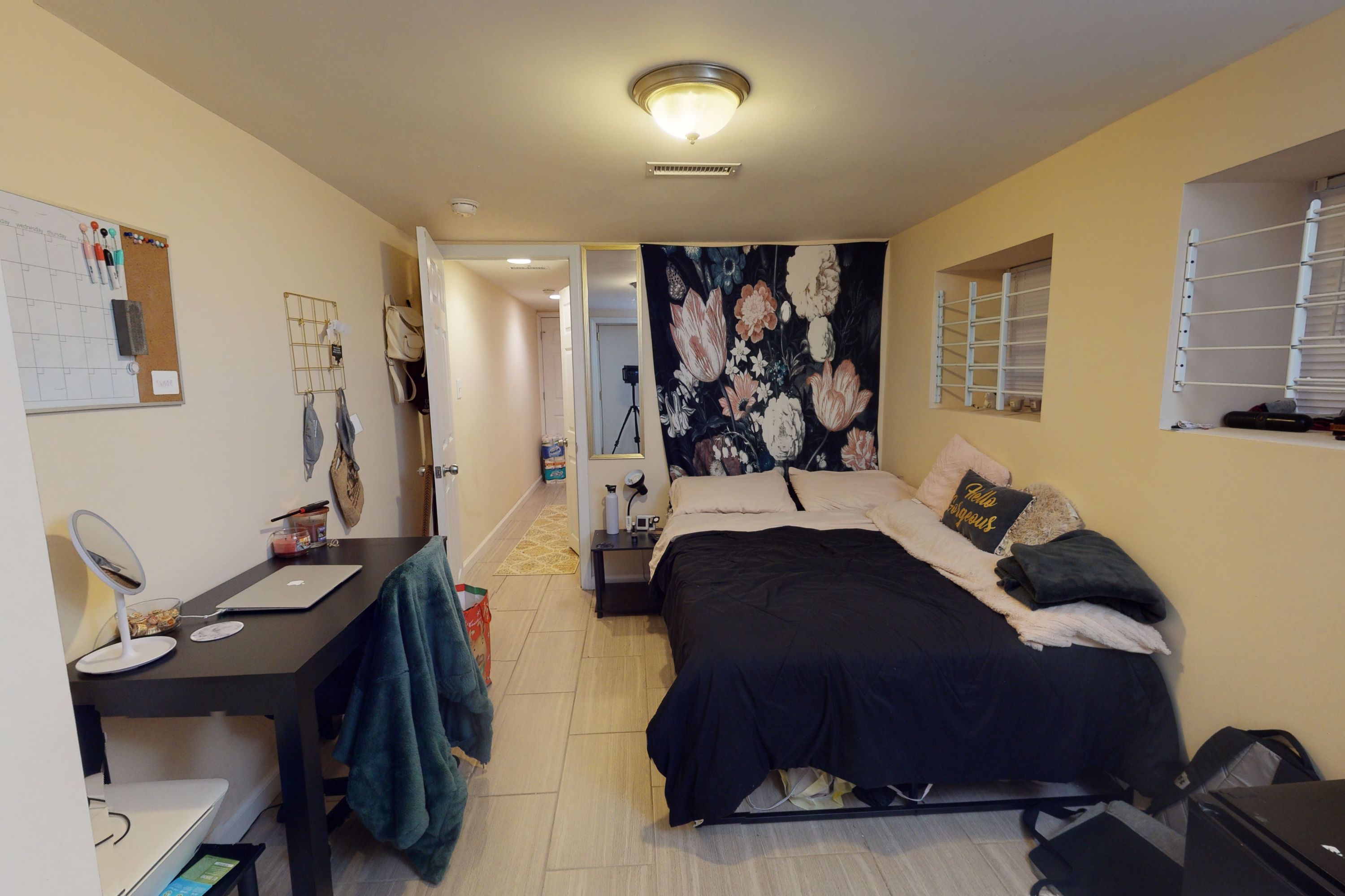 623 S 42nd St Unit Lower