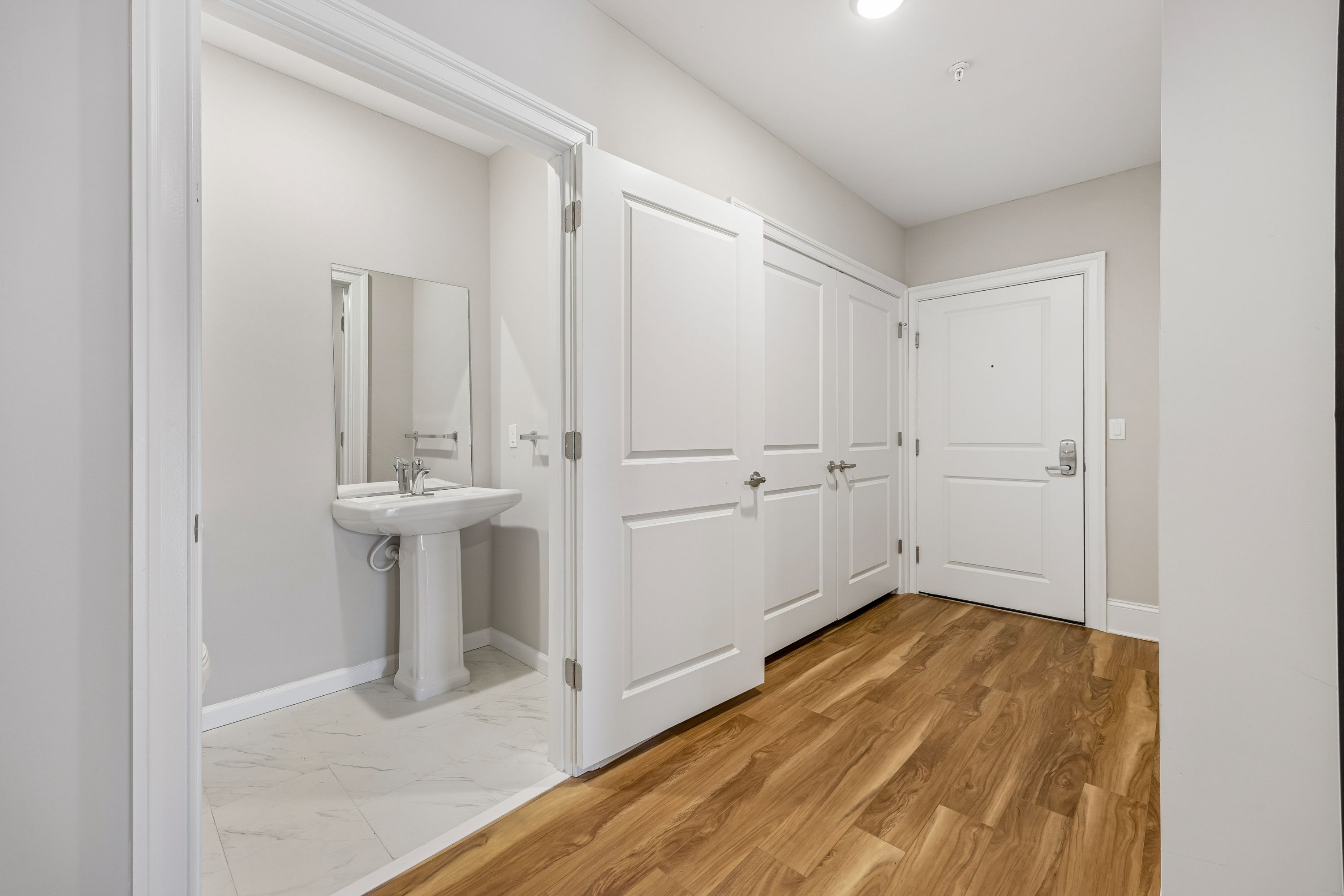 800 WHIRLAWAY LN Unit 810