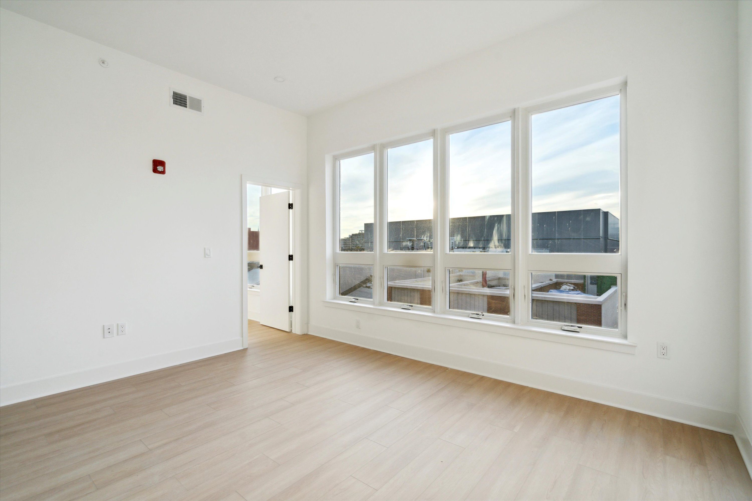 1643 N 2ND ST Unit 402