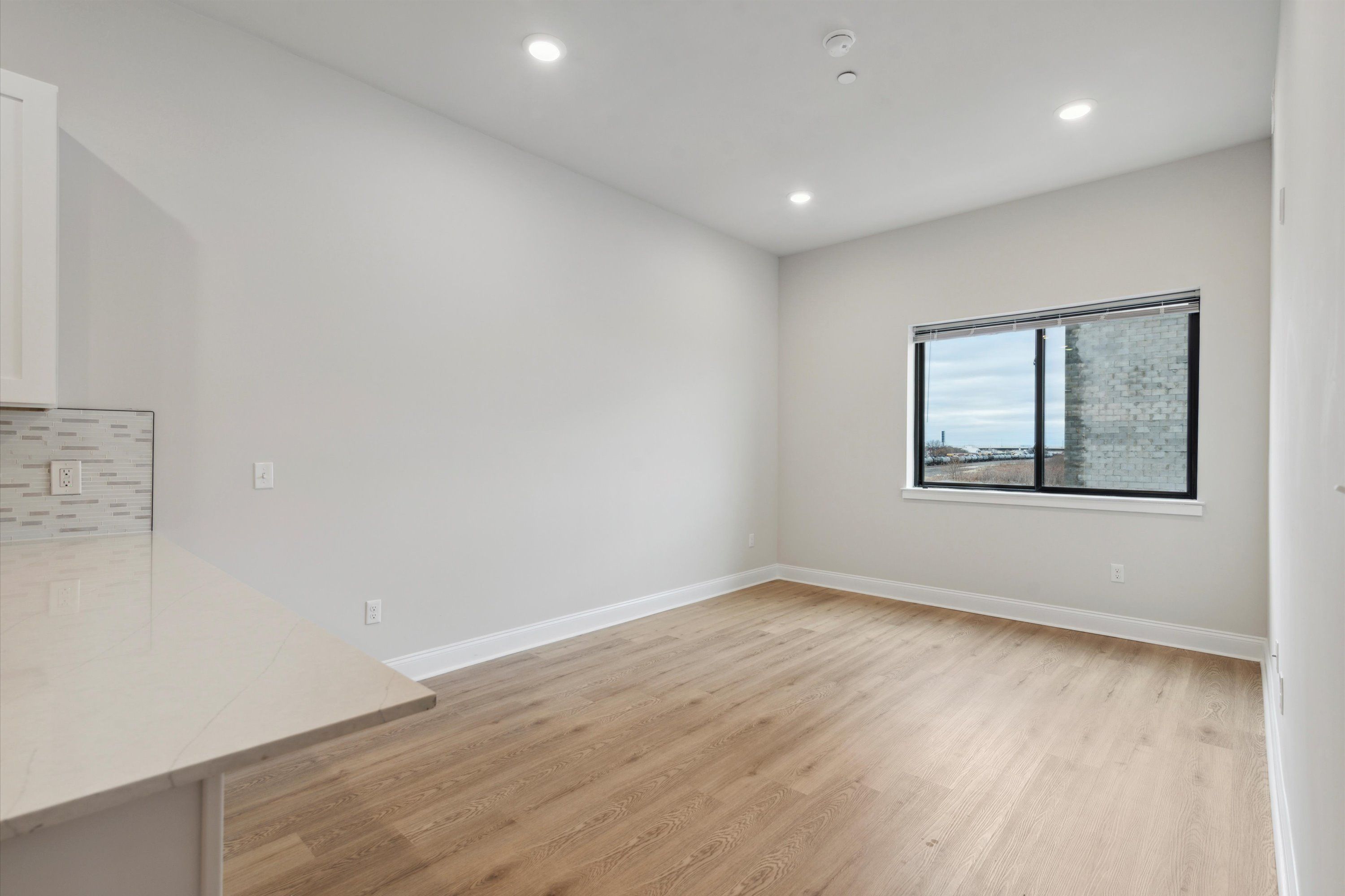 2143 E LEHIGH AVE Unit 505