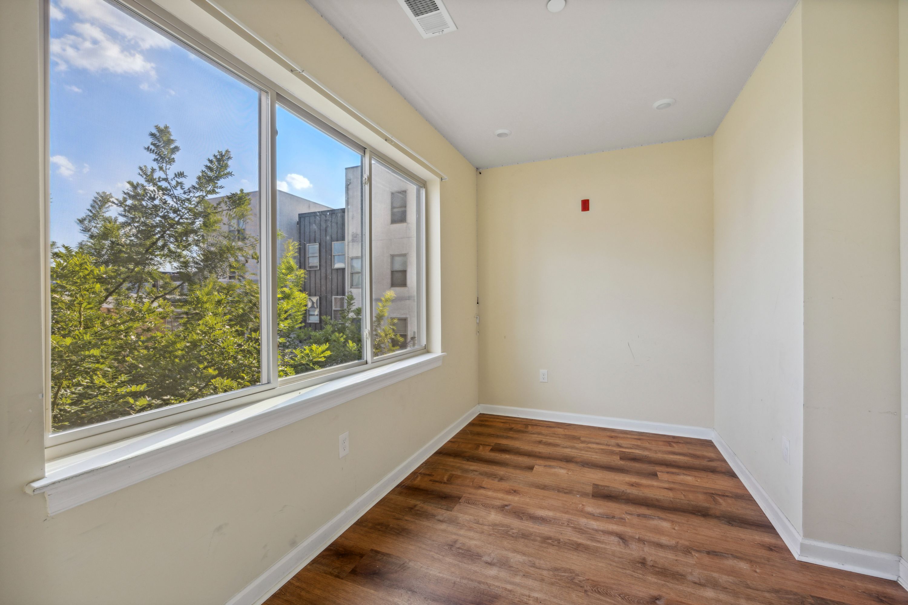 1624 FONTAIN ST Unit 2