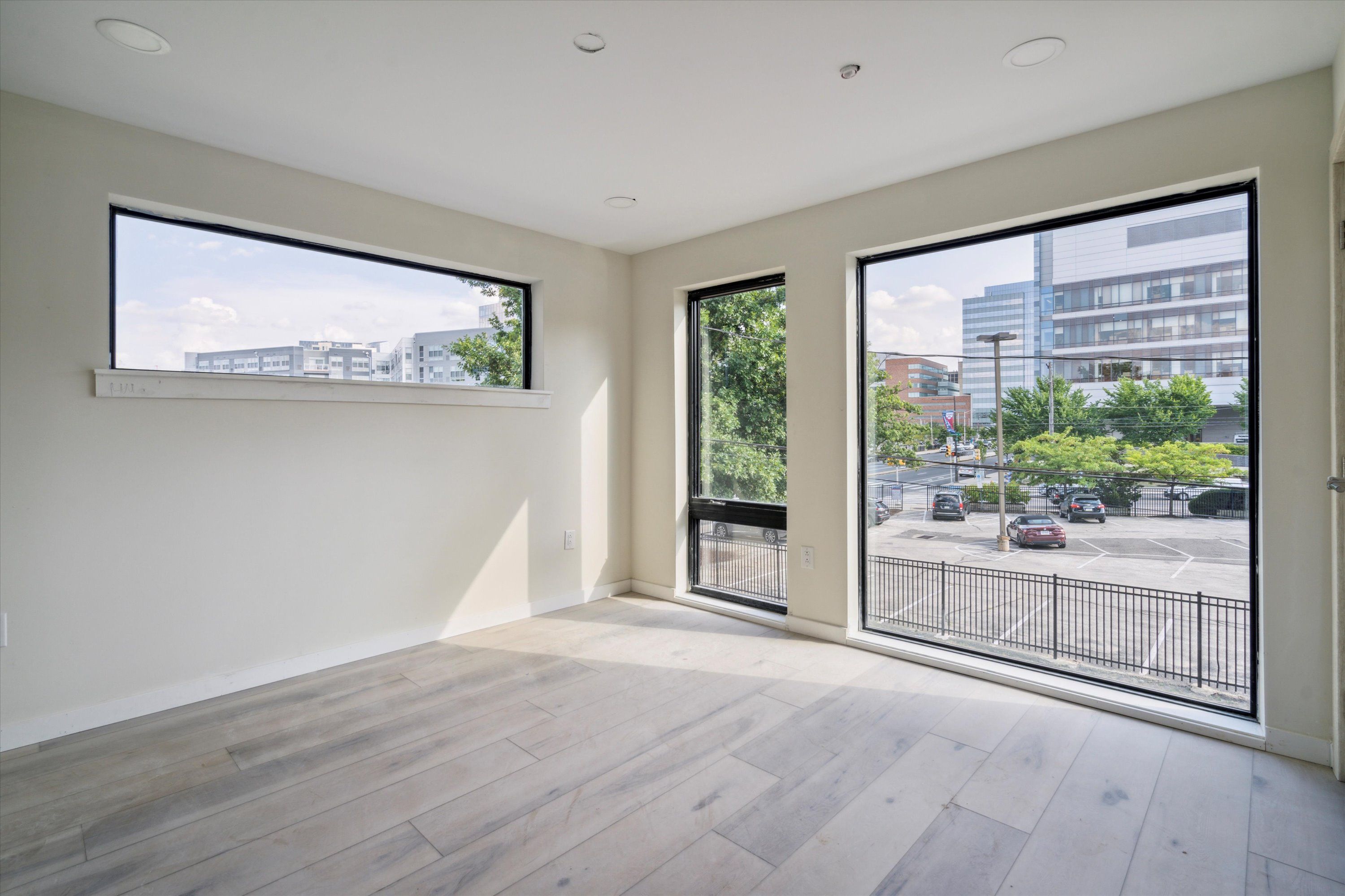3804 Lancaster Ave Unit 401