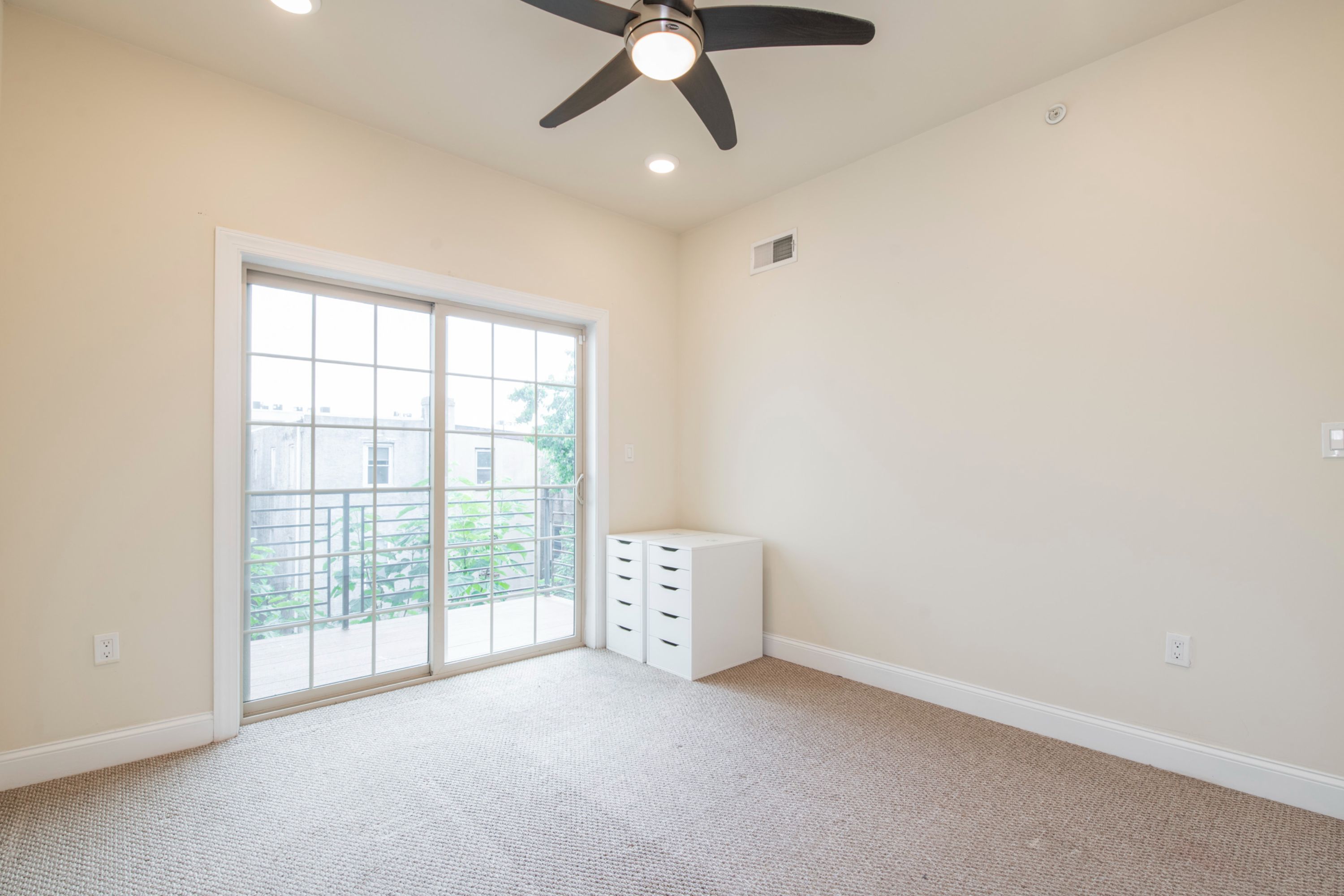 1825 N BOUVIER ST Unit B 1825 N BOUVIER ST Unit B