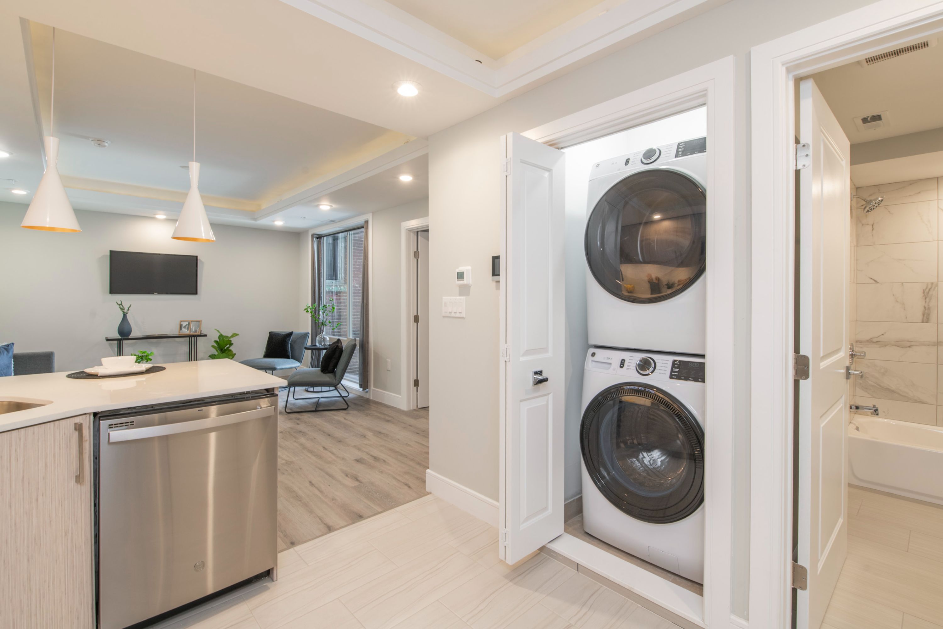 1633 N 2nd St Unit 305