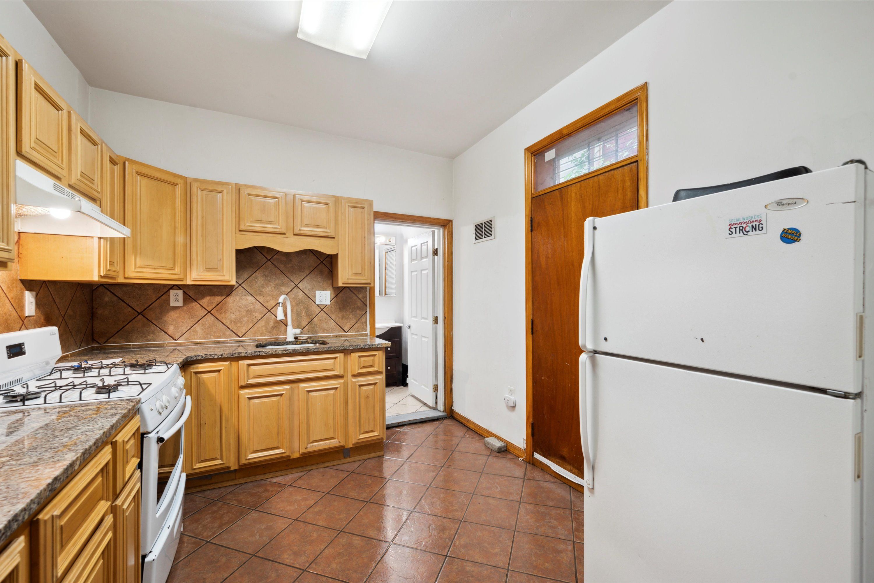 1642 FRENCH ST